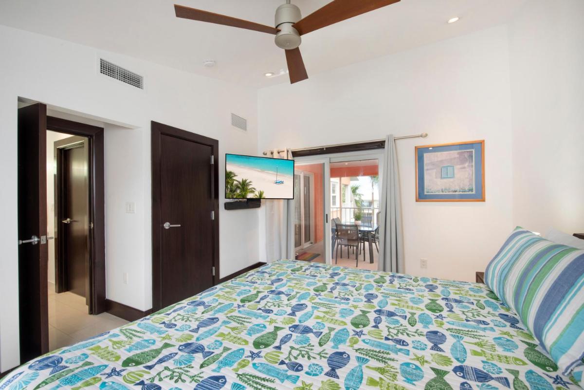 Britannia 7 Mile Beach Condo, photo 10