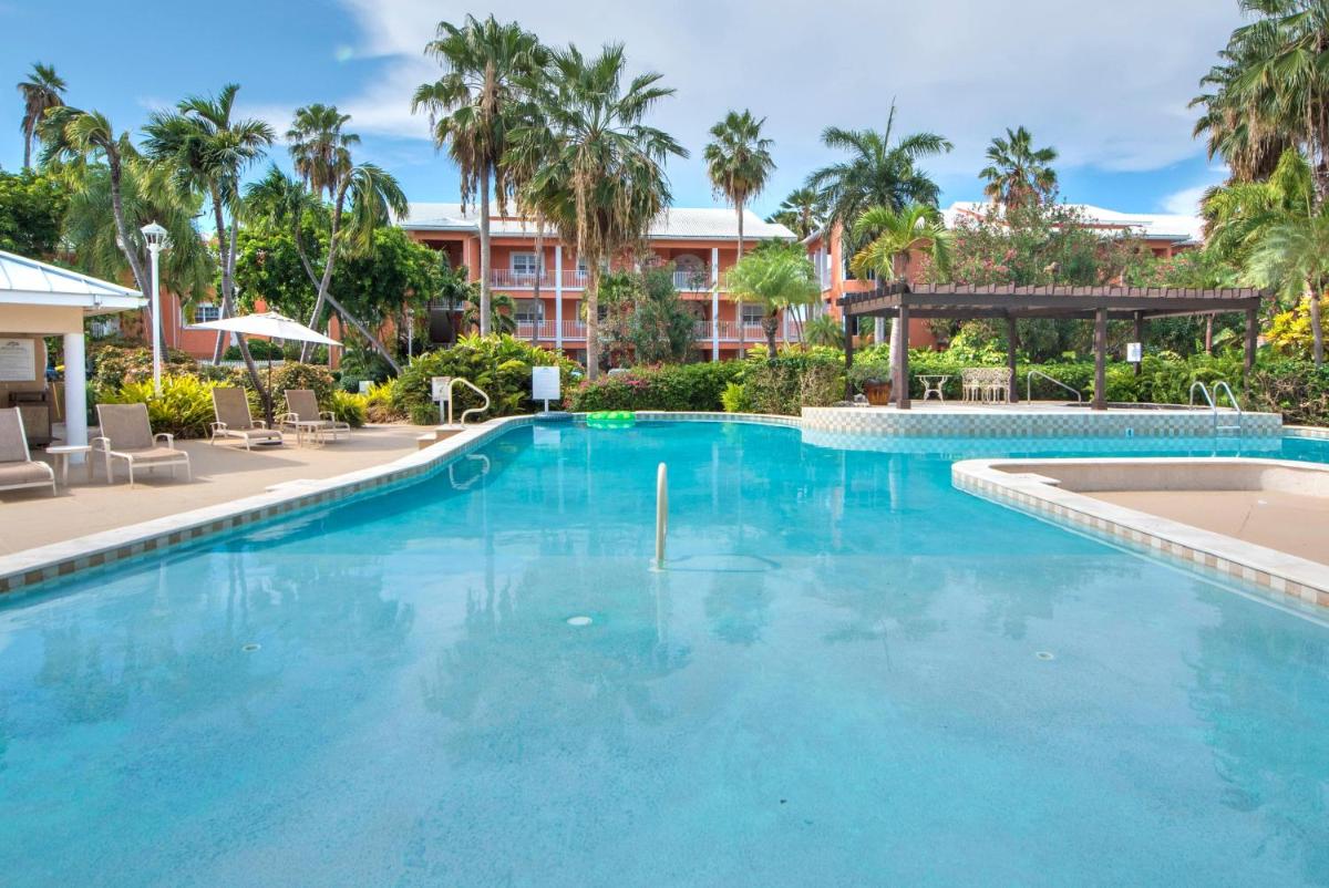 Britannia 7 Mile Beach Condo, photo 51