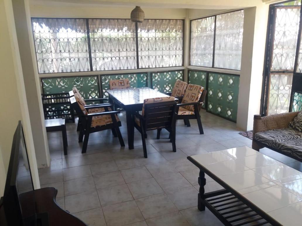 serene house to let in Diani