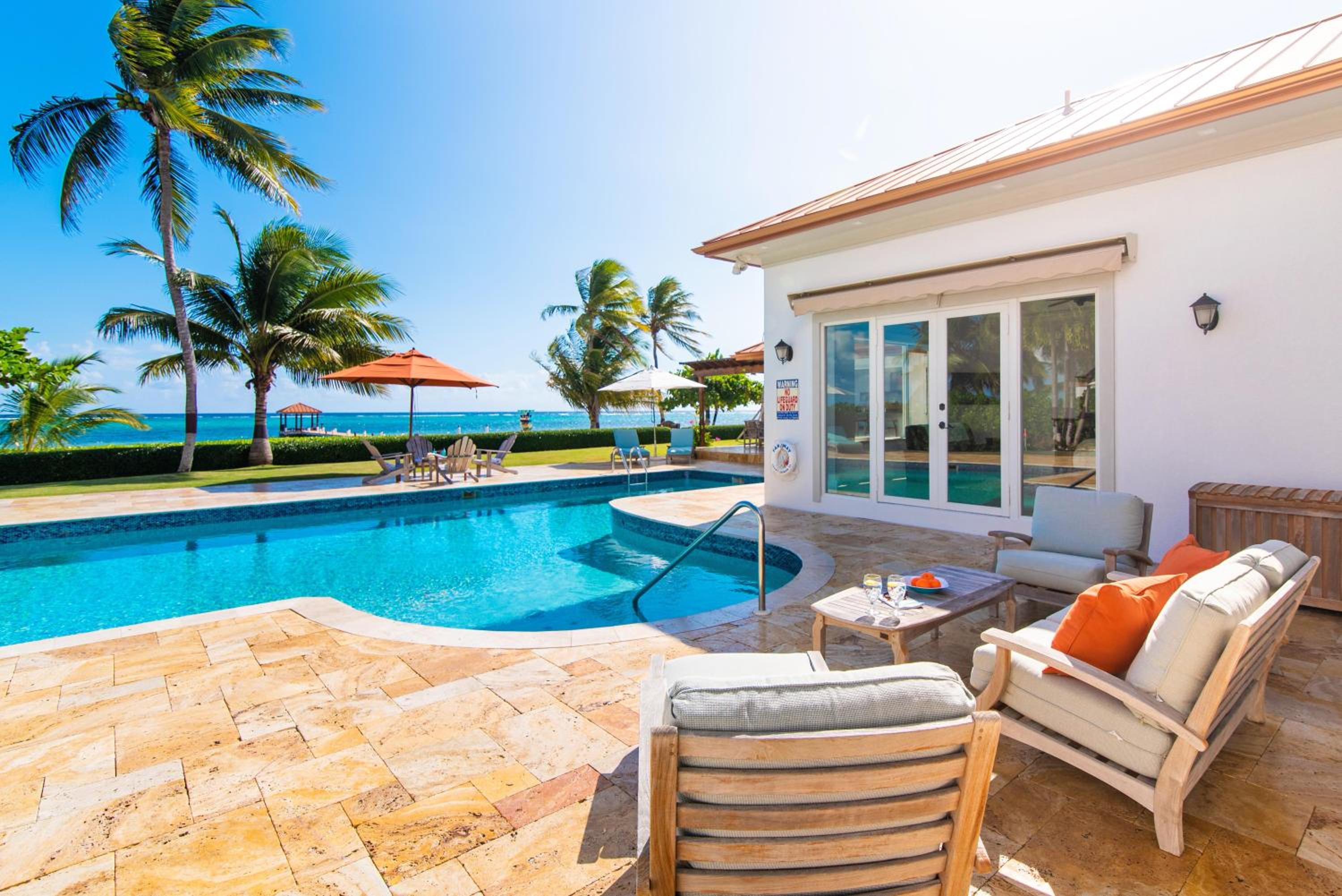Faroway Luxury Villa