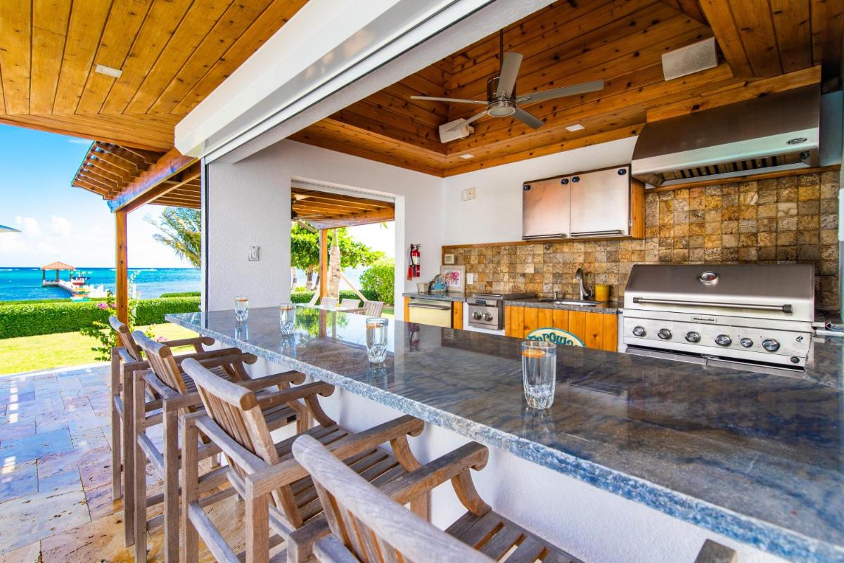 Faroway Luxury Villa