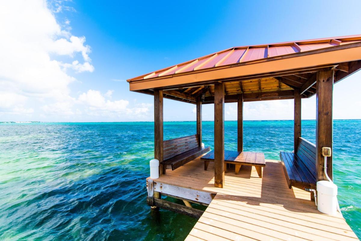 Faroway Luxury Villa