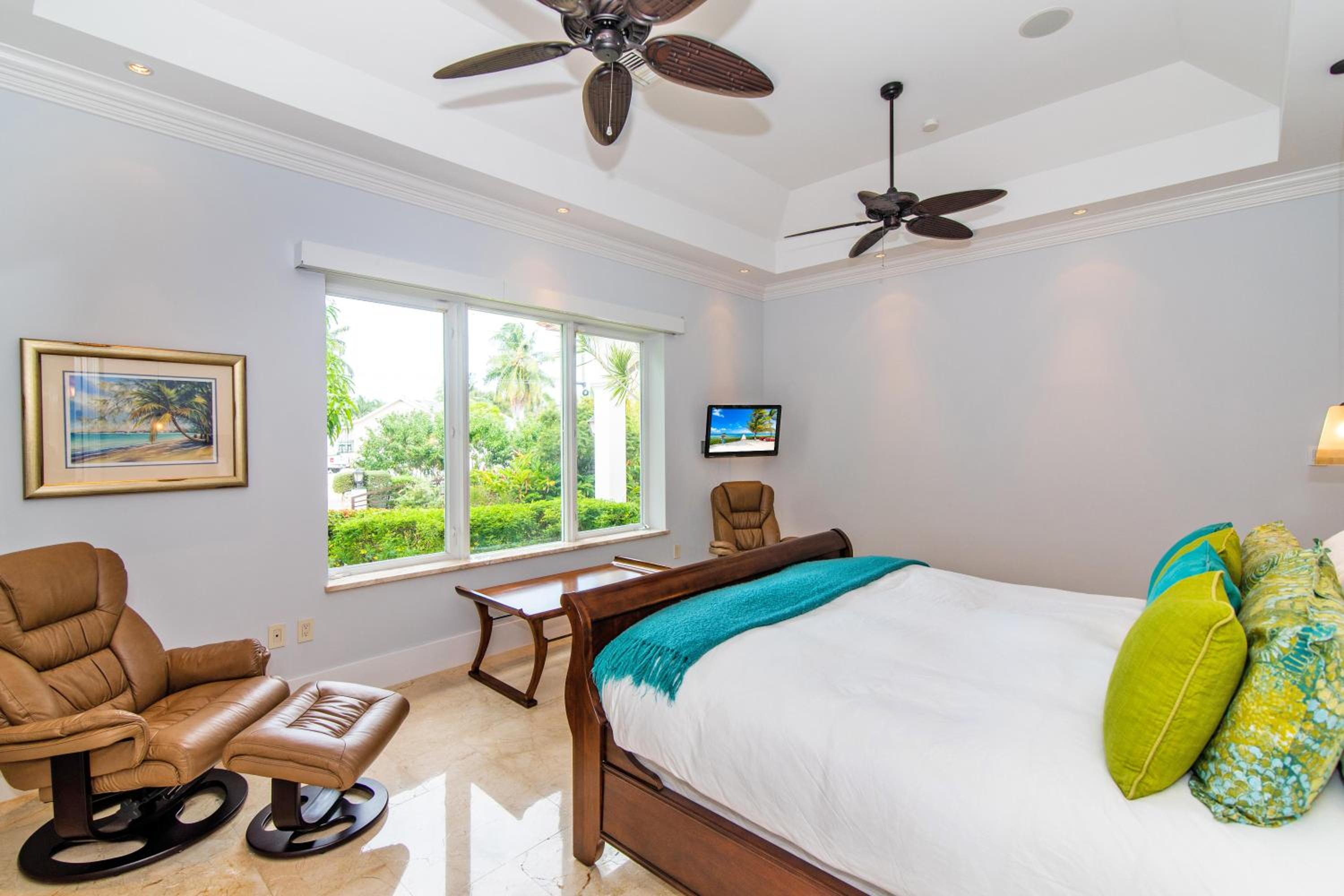 Faroway Luxury Villa