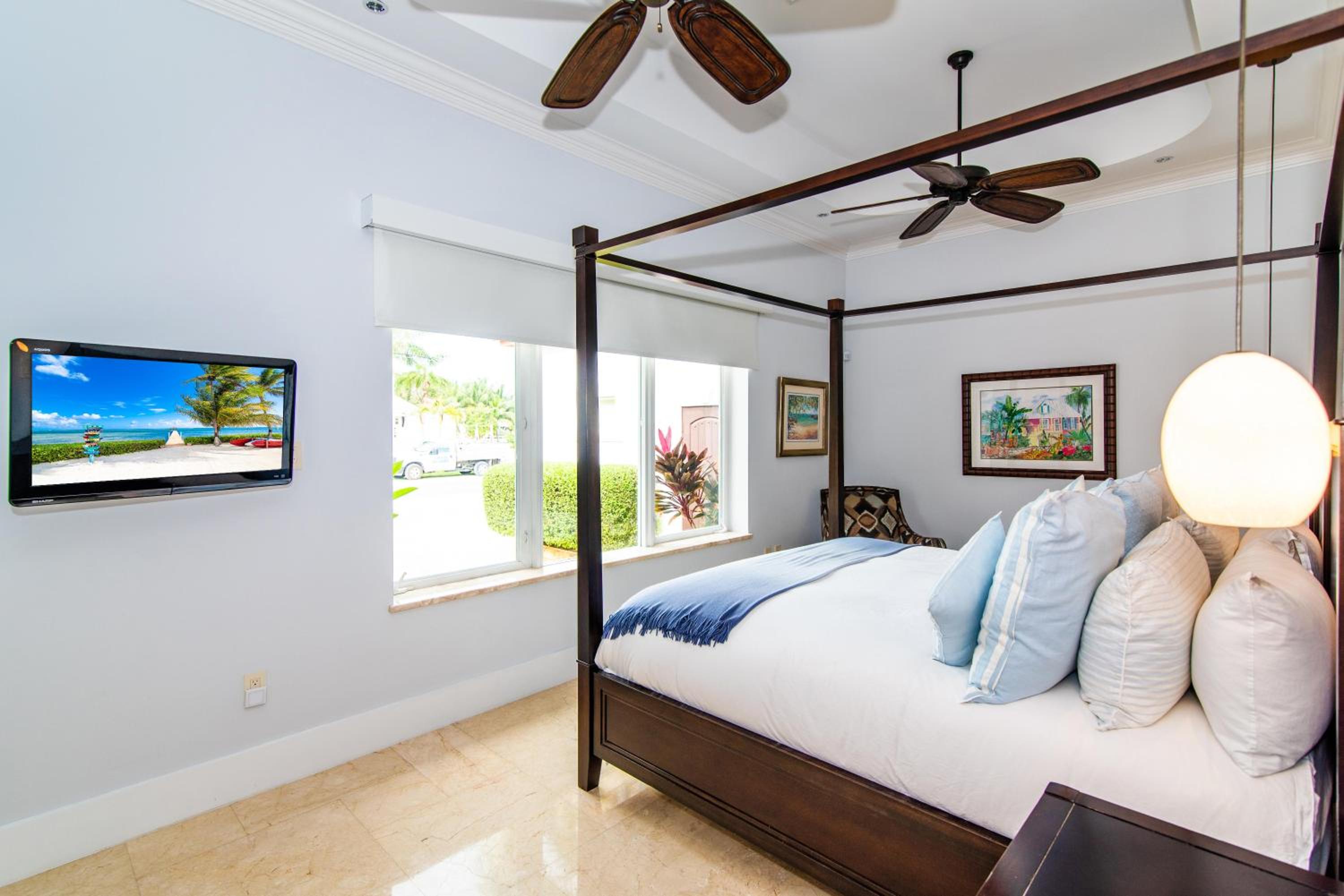 Faroway Luxury Villa
