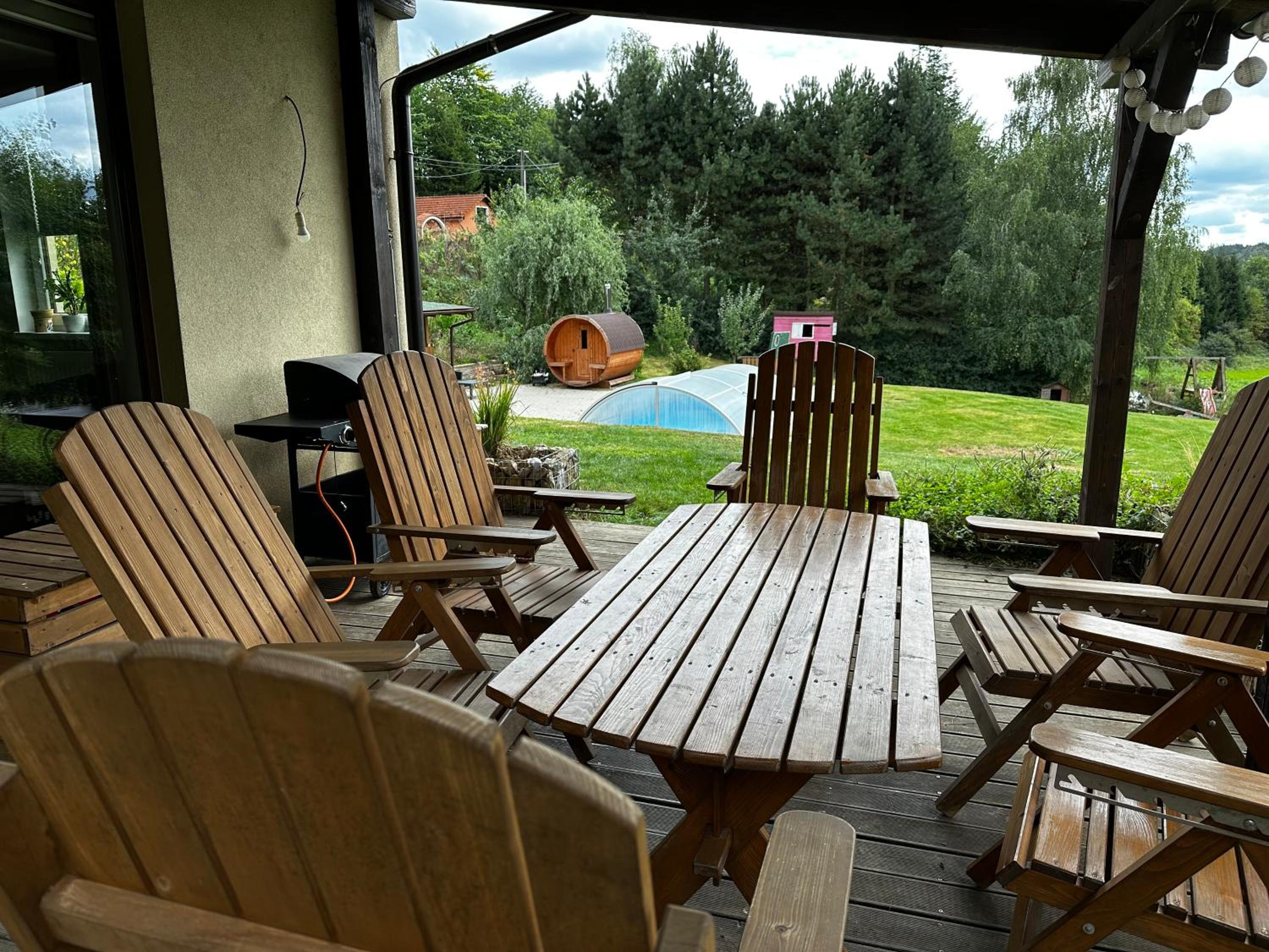 Moderní dům s bazénem a saunou, Žďárské vrchy