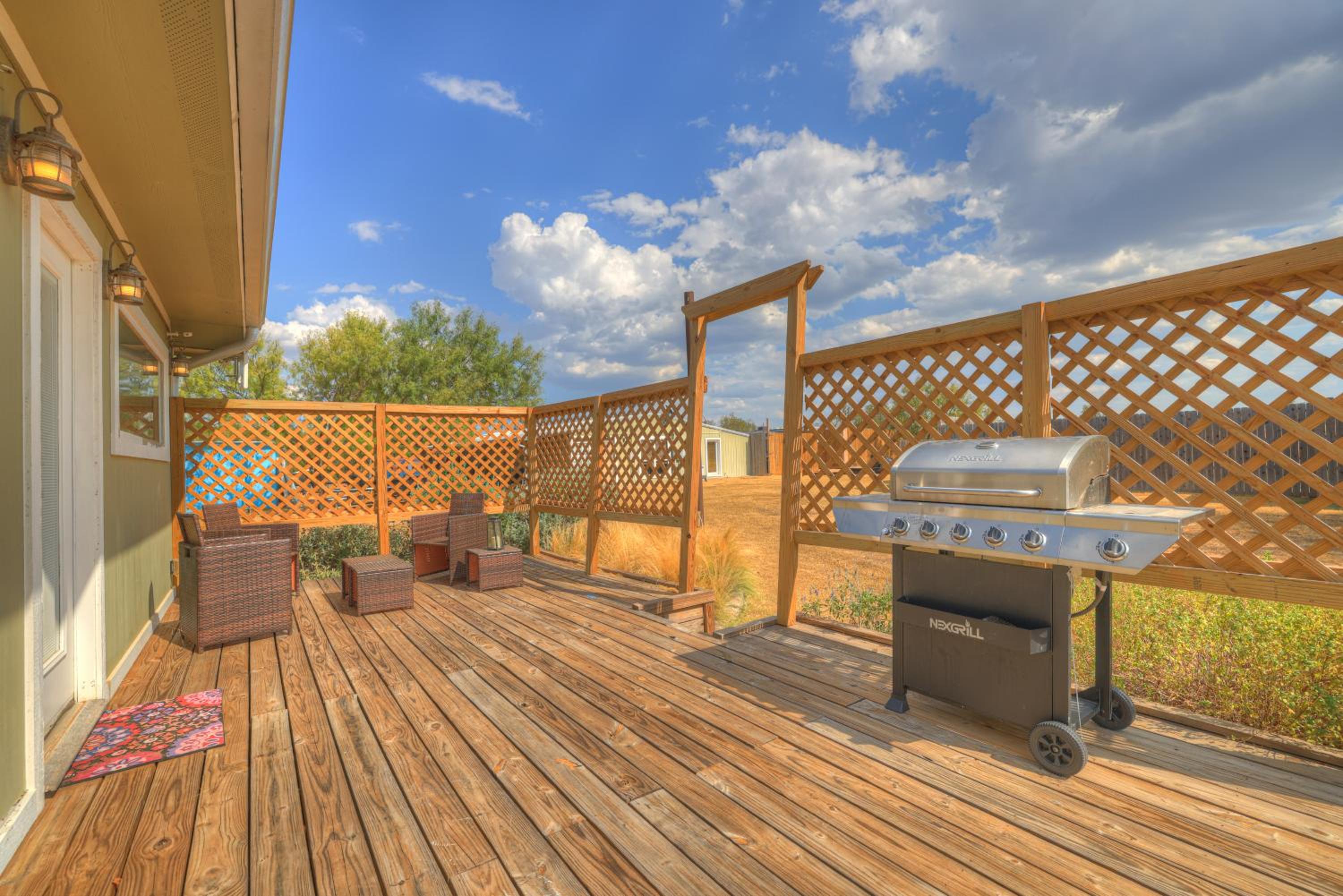 Vaughan w/Hot Tub and Grill view 3