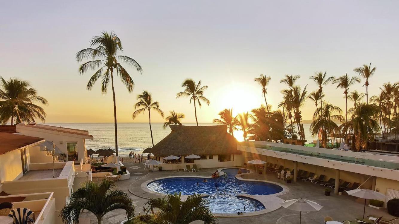Costa Dorada - Beachfront Penthouse in Bucerias Golden Zone