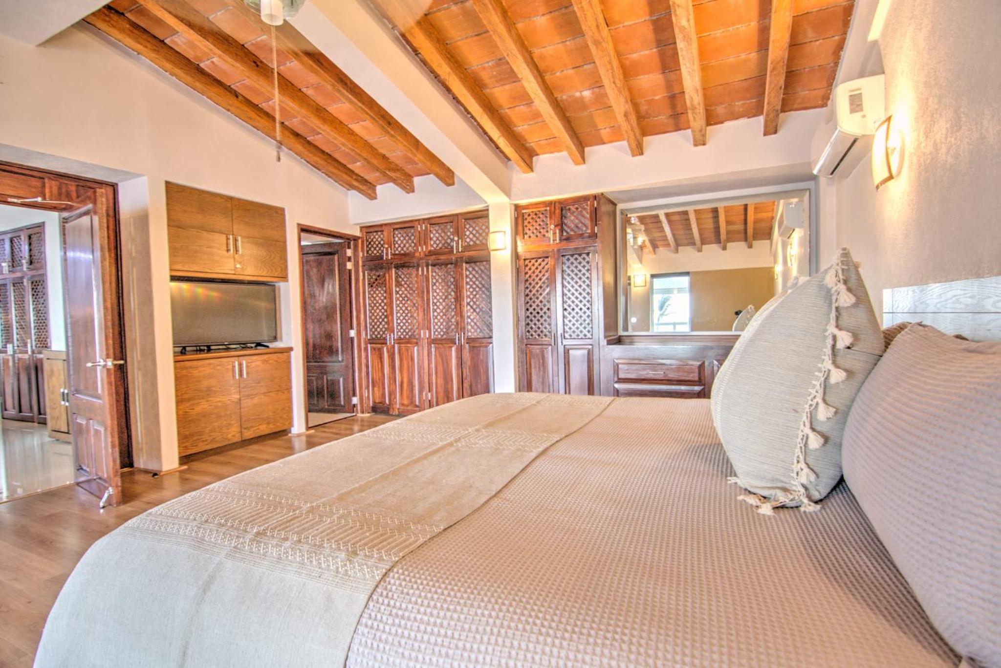 Costa Dorada - Beachfront Penthouse in Bucerias Golden Zone