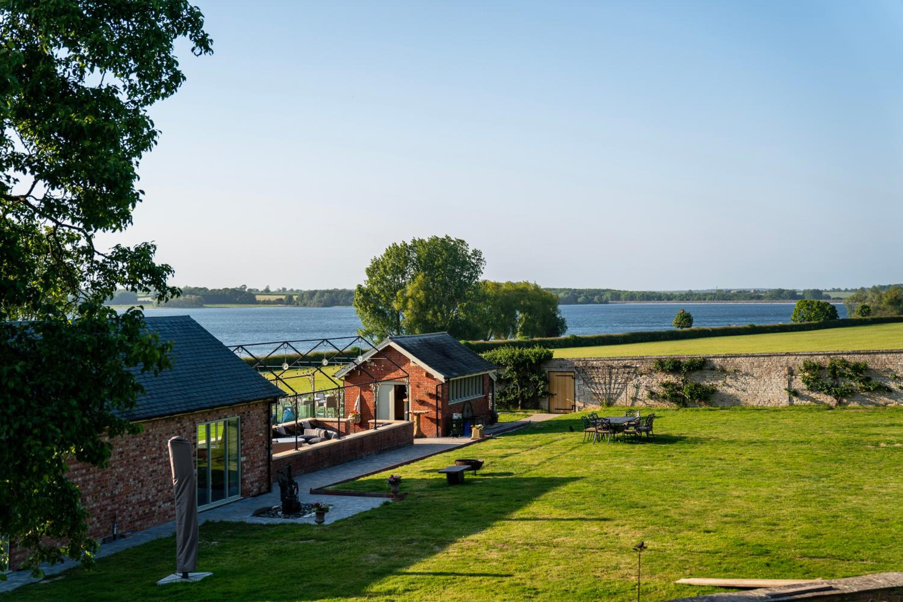 Normanton Park House - Luxury Rutland Water Home view 4