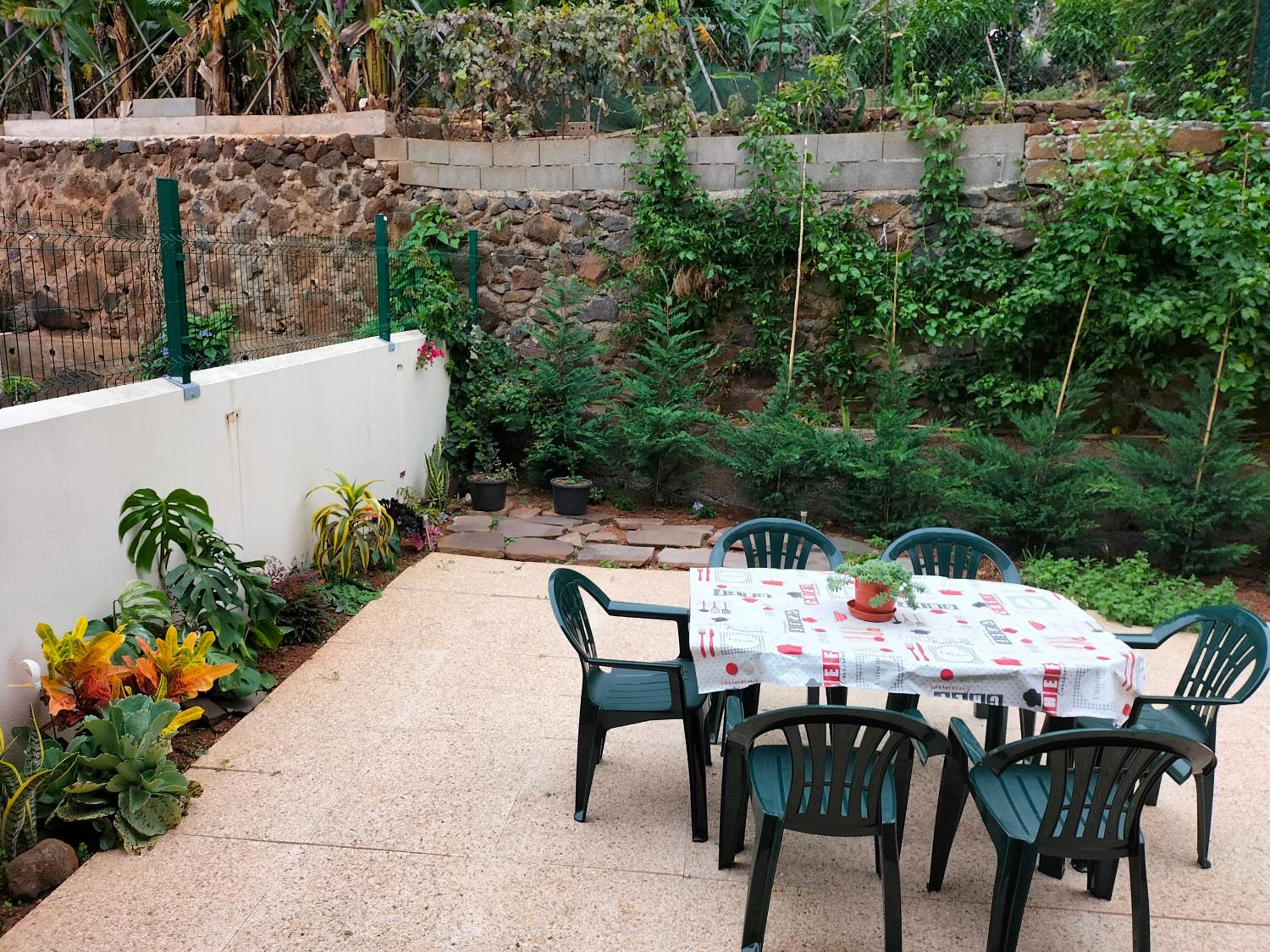 Villa&Damata view 3