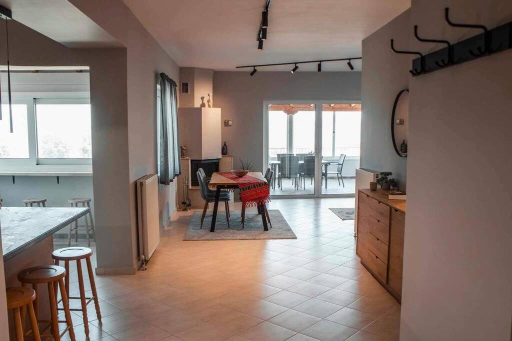 Nabia Residence