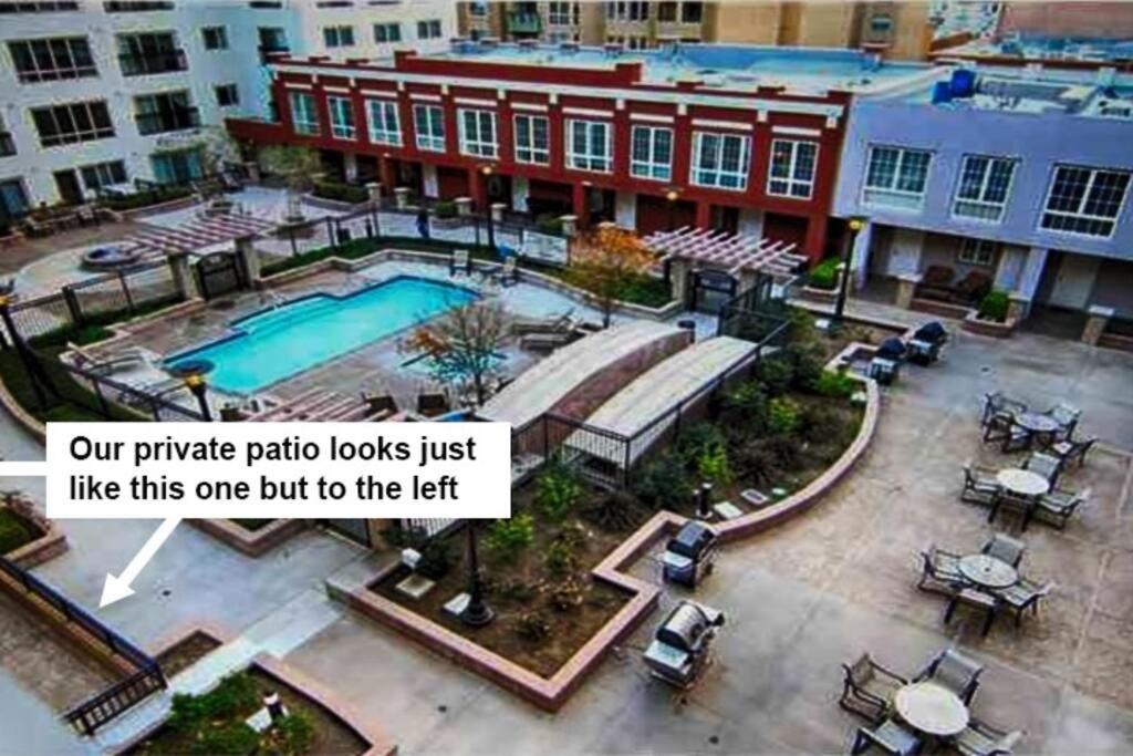 28 NIGHT MINIMUM in the Gaslamp Quarter by Petco Park, pool, jacuzzi, dogs ok view 4