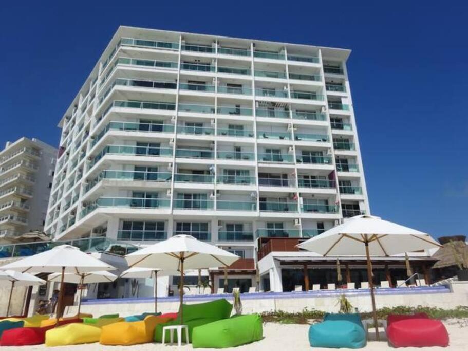 Caribbean Ocean view at the hotel zone