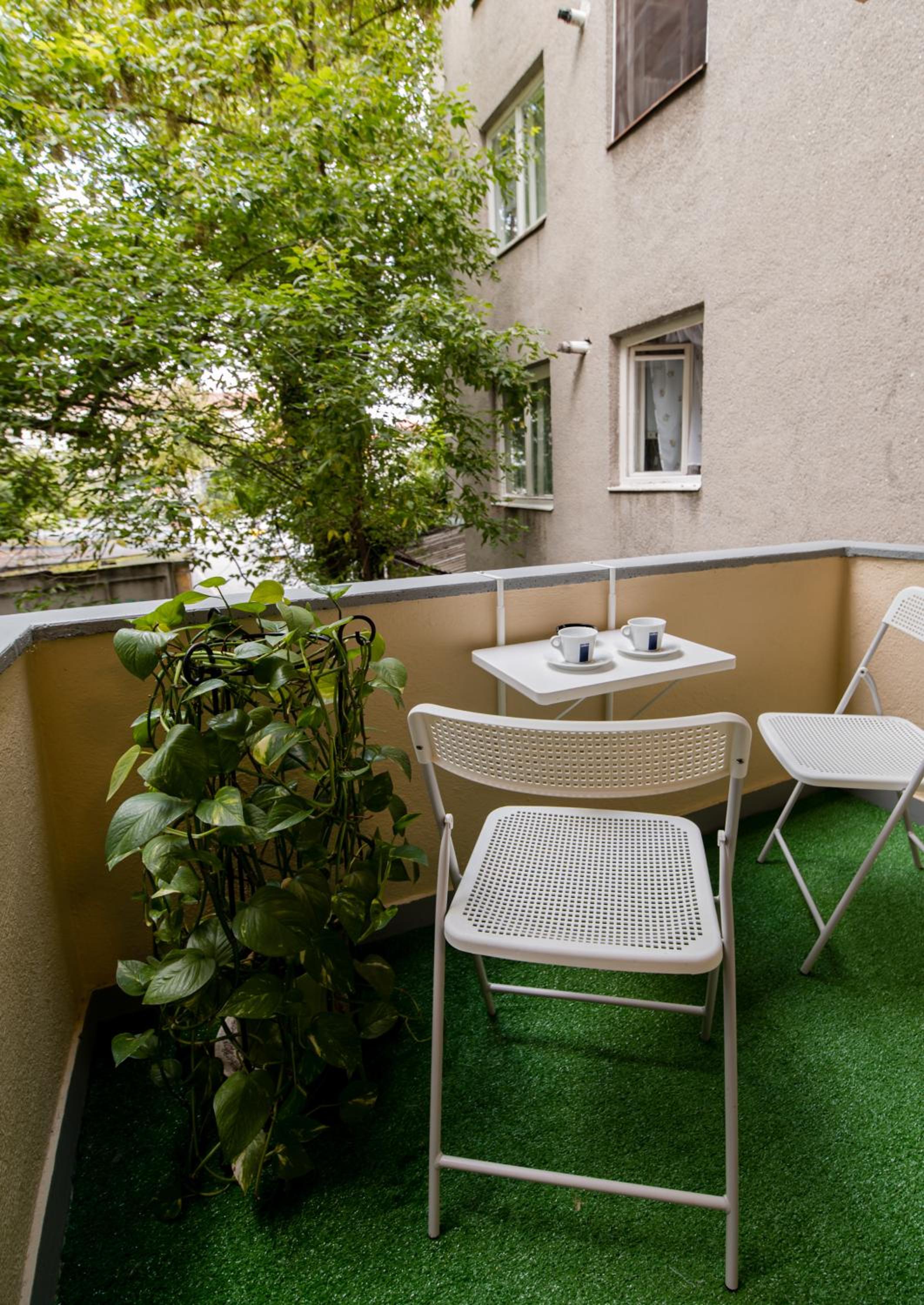 balance & terrace