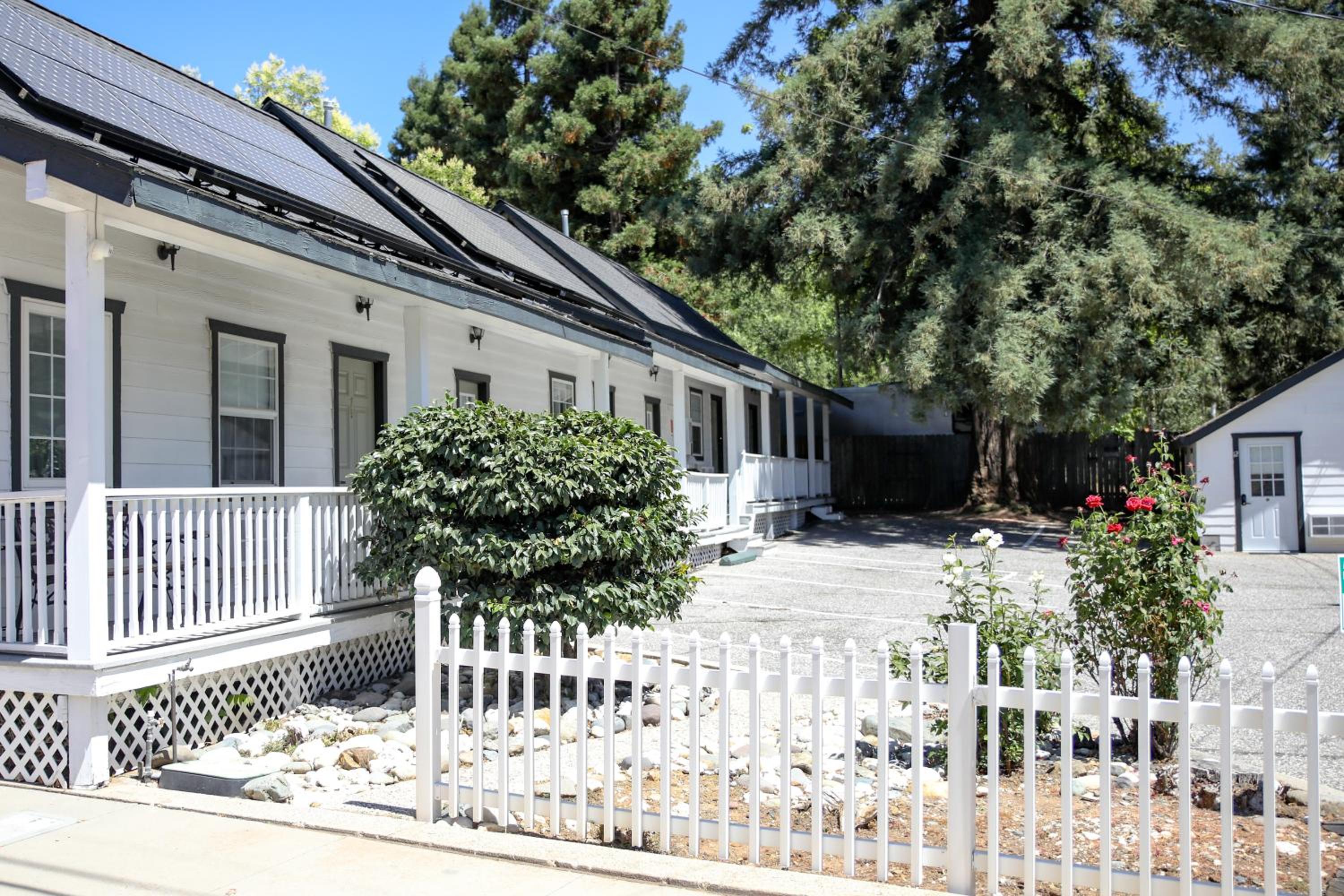 Sierra Mountain Inn