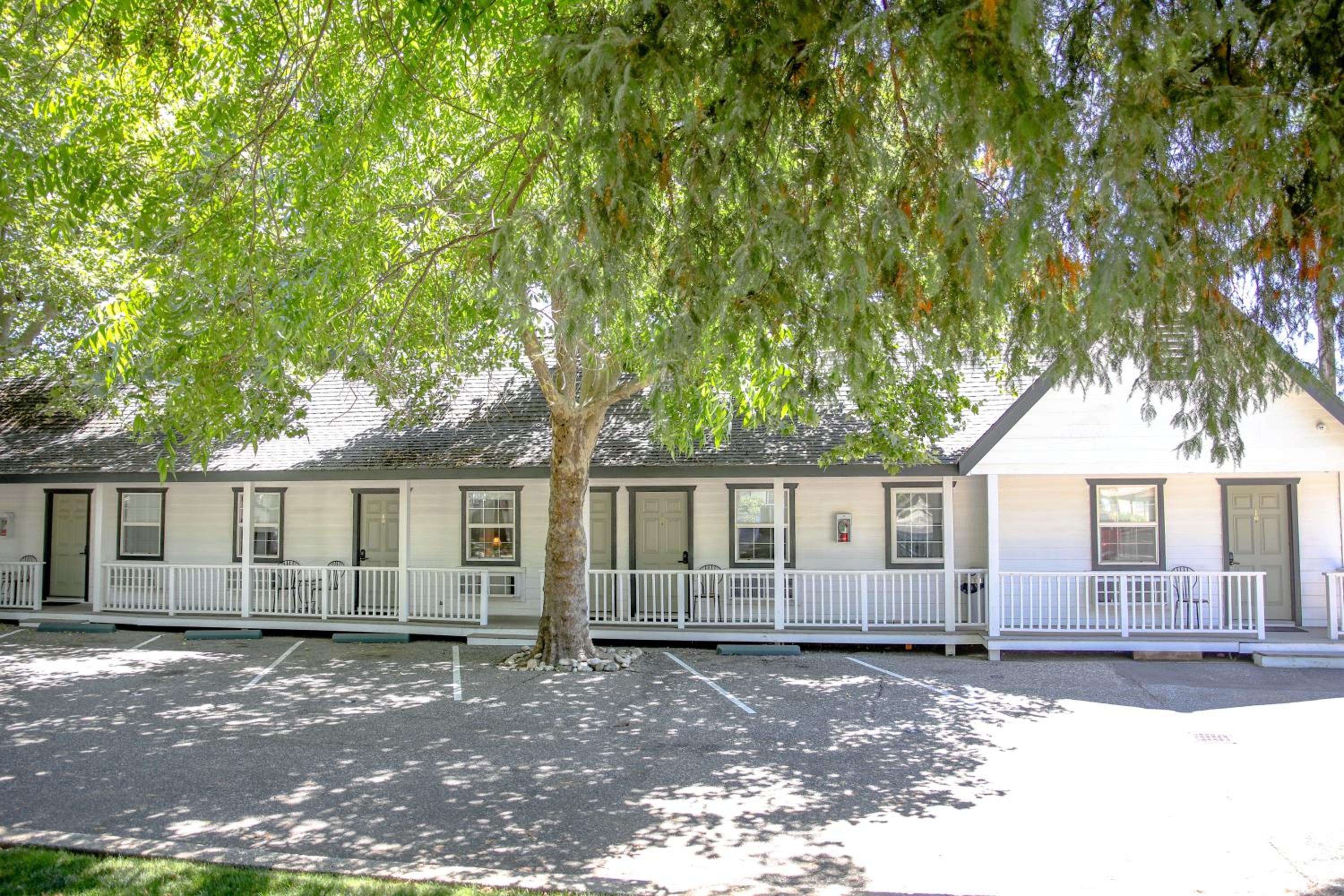 Sierra Mountain Inn
