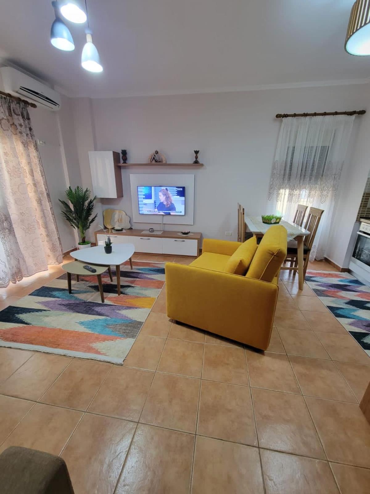 Eri's Beach Apartment for Rent