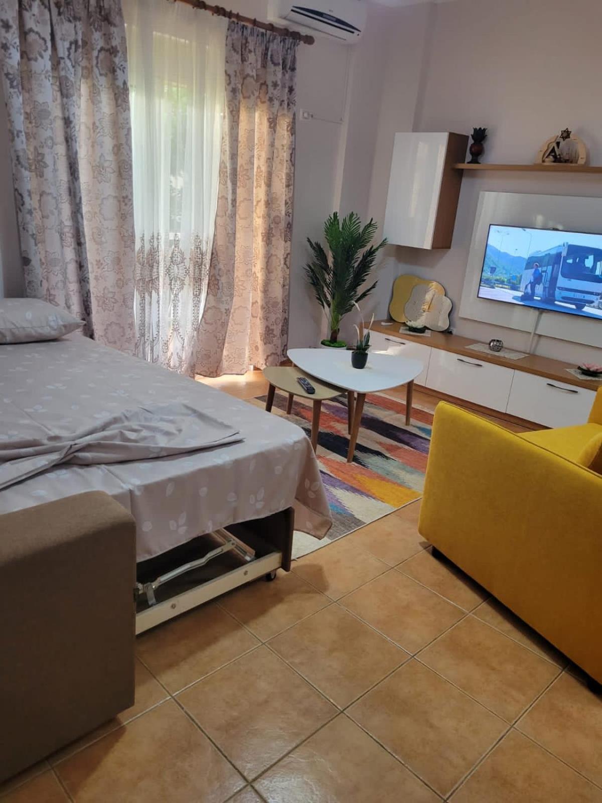 Eri's Beach Apartment for Rent