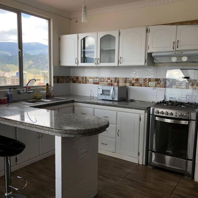 Departamento acogedor y moderno, vista increíble.