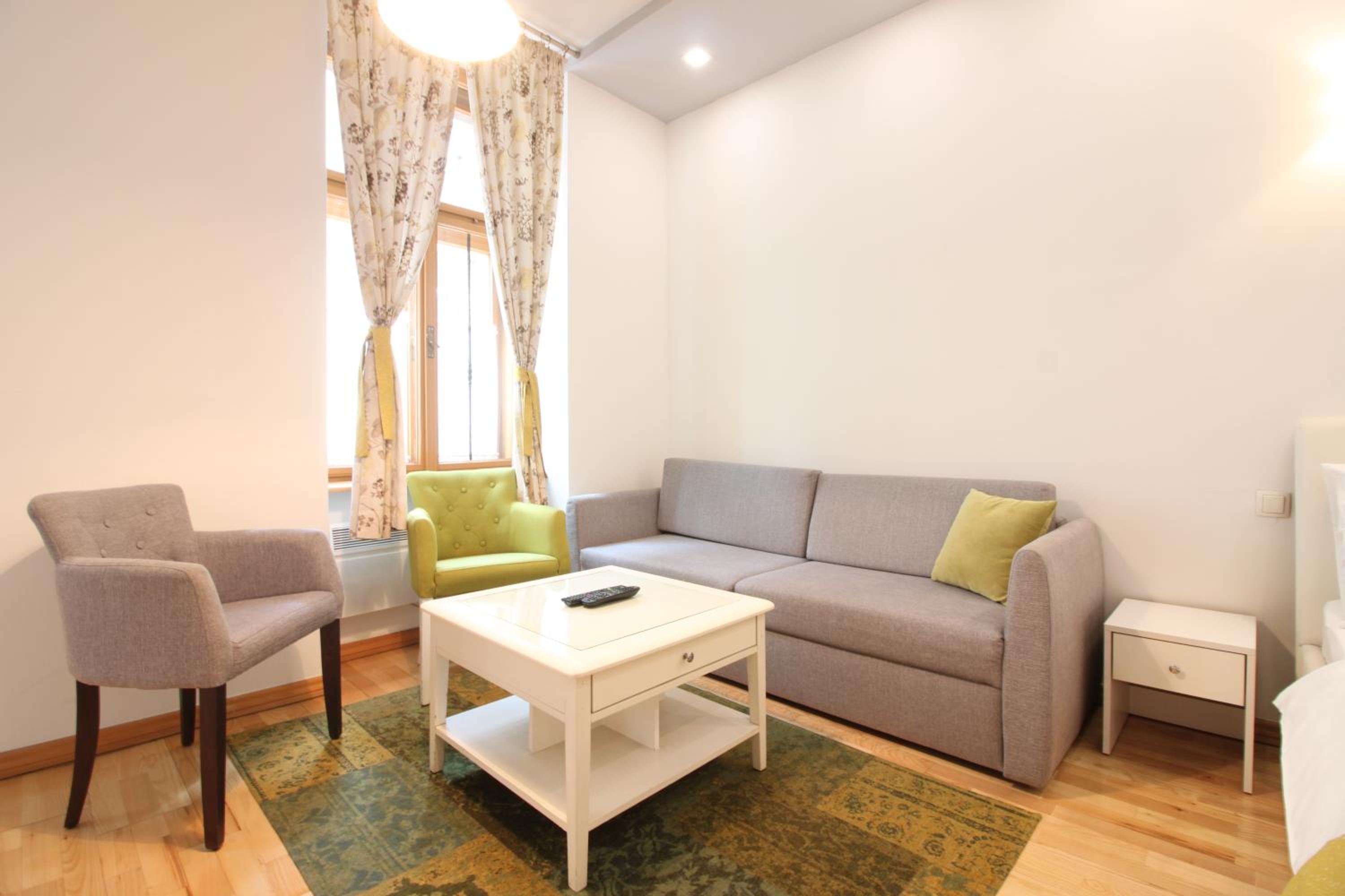 City Studio Apartment
