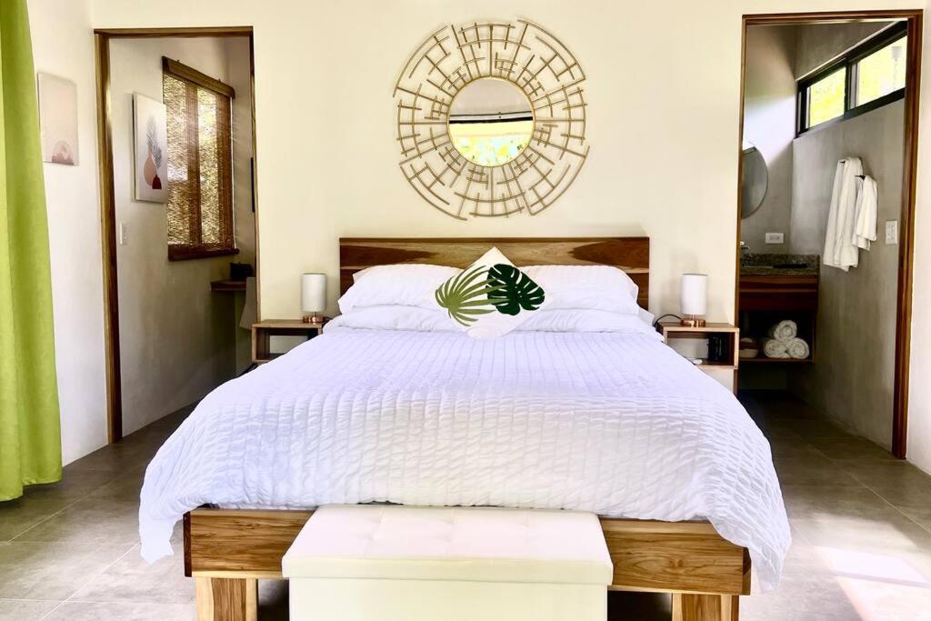 Sharma Costa Rica- Mimosa Casita
