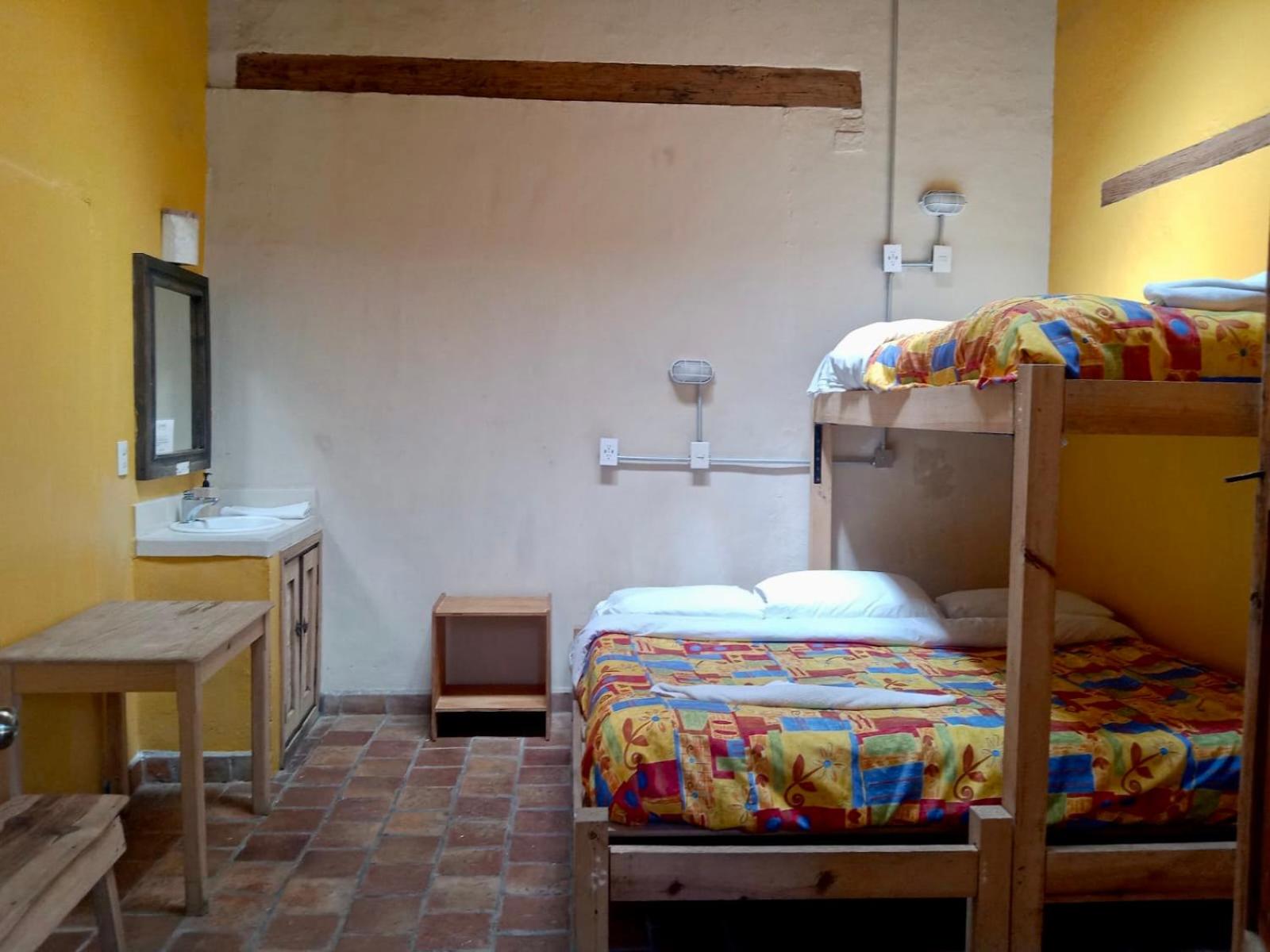 Rossco Hostel & Hotel