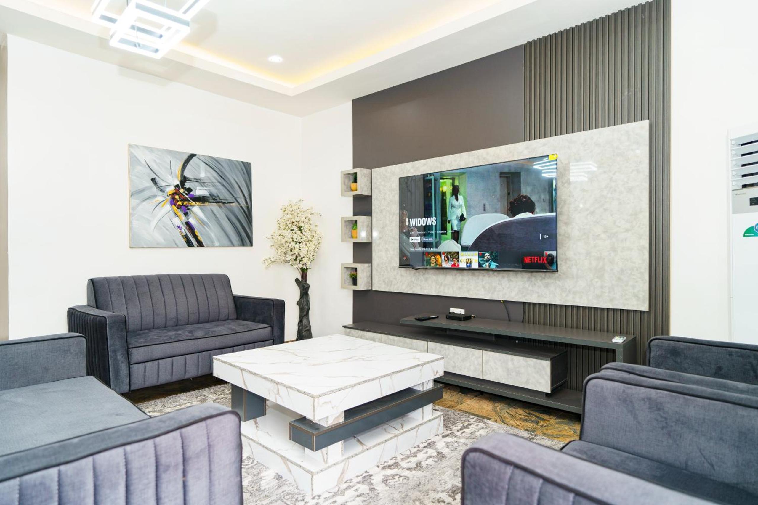 Fleeq Apartments