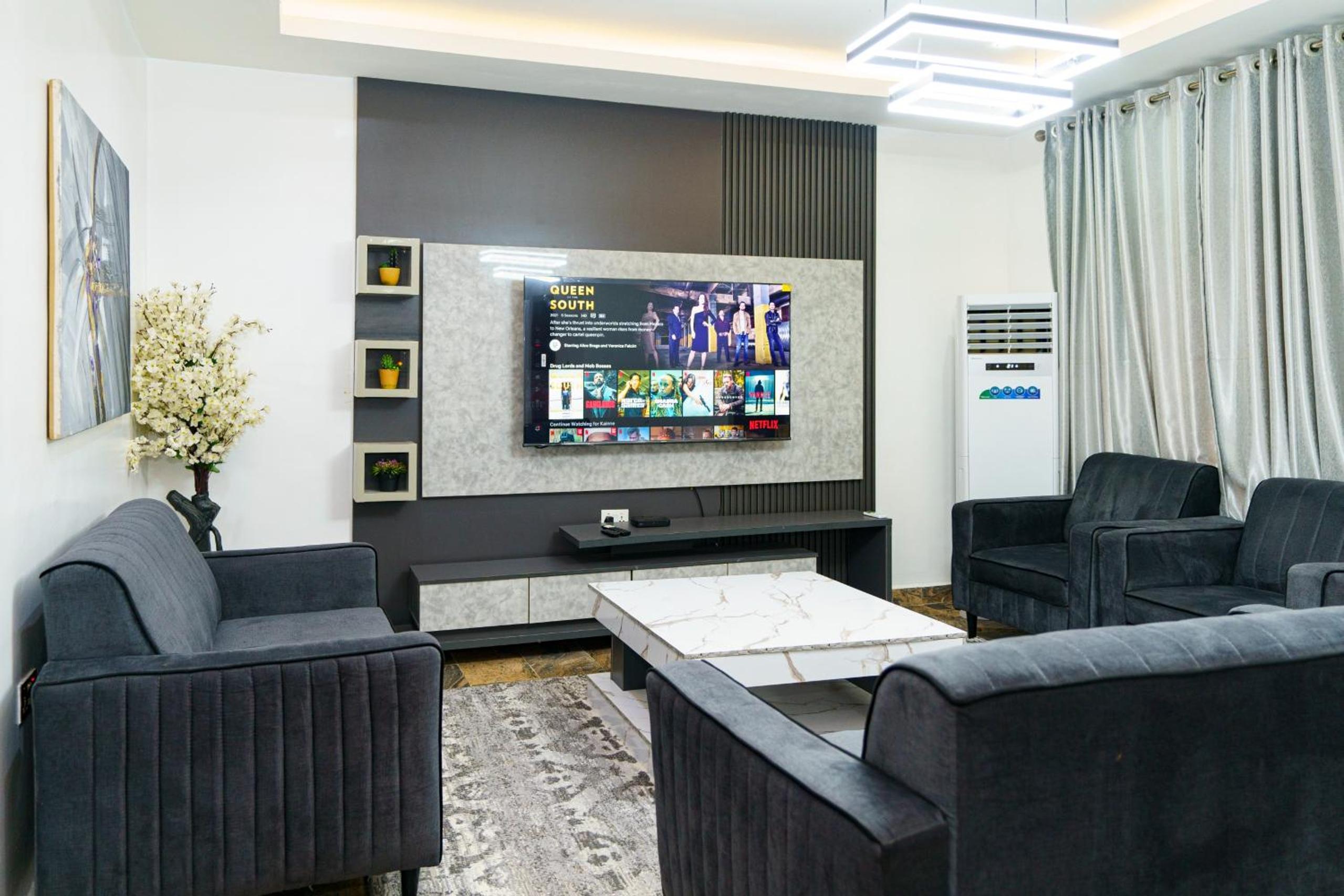 Fleeq Apartments