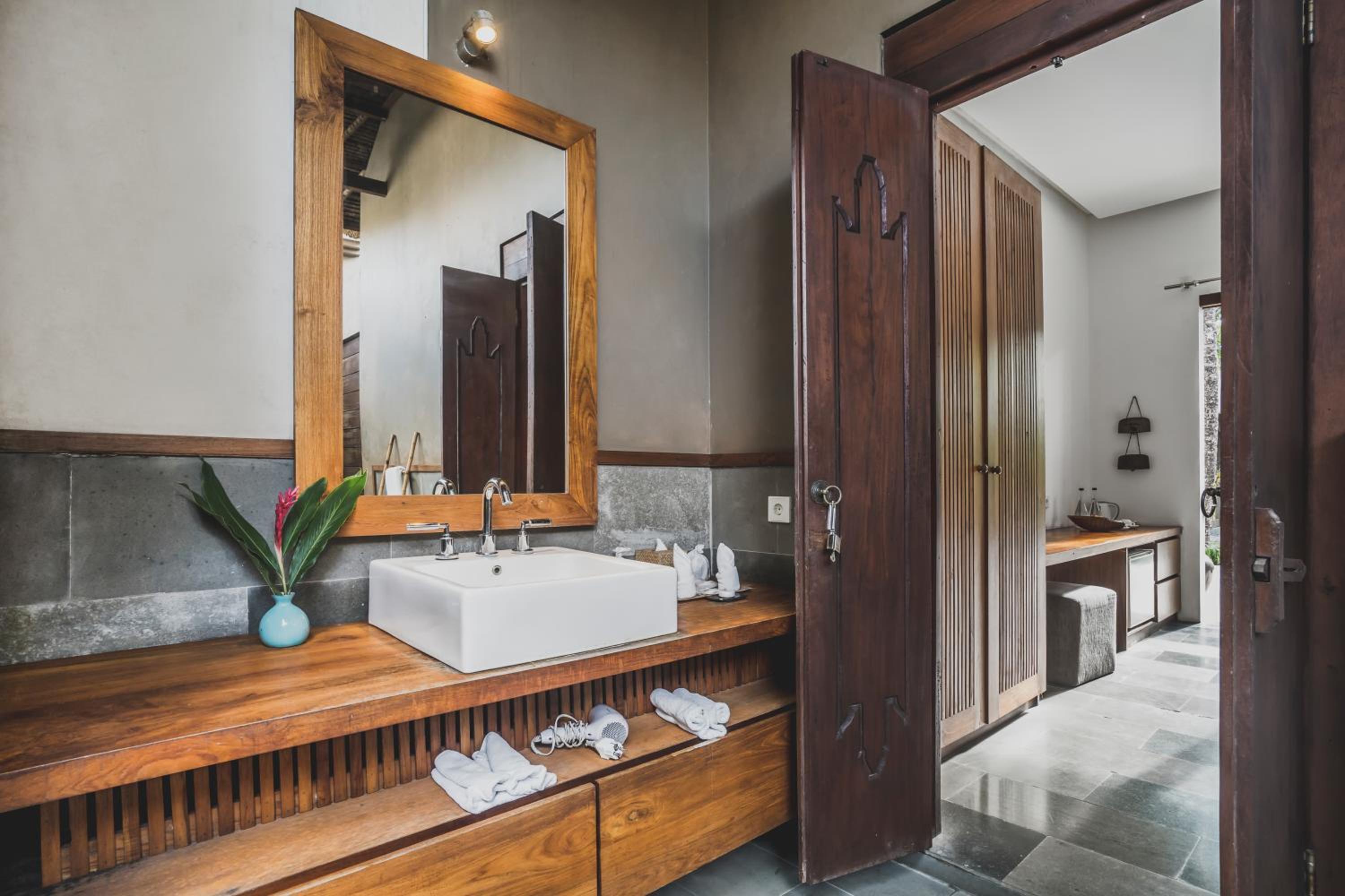 Luwak Ubud Villa & Jungle Suite