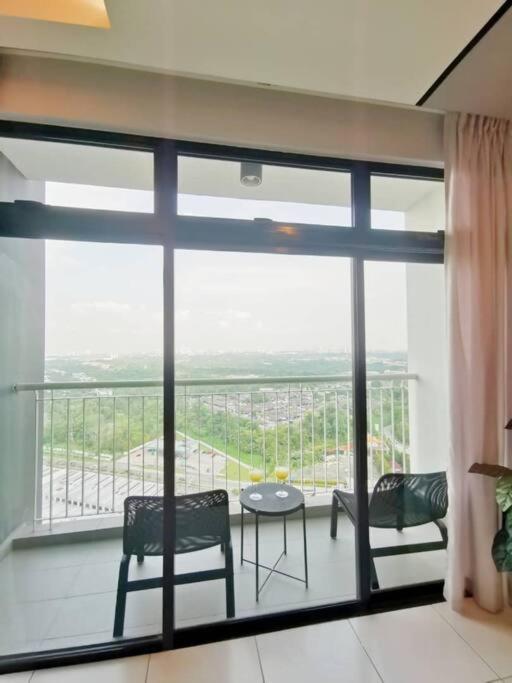 3room2carpark jb center kempas setia tropika