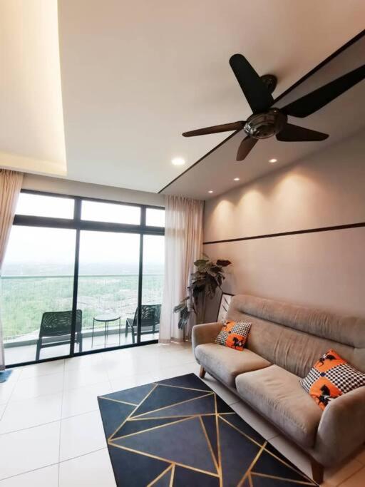 3room2carpark jb center kempas setia tropika