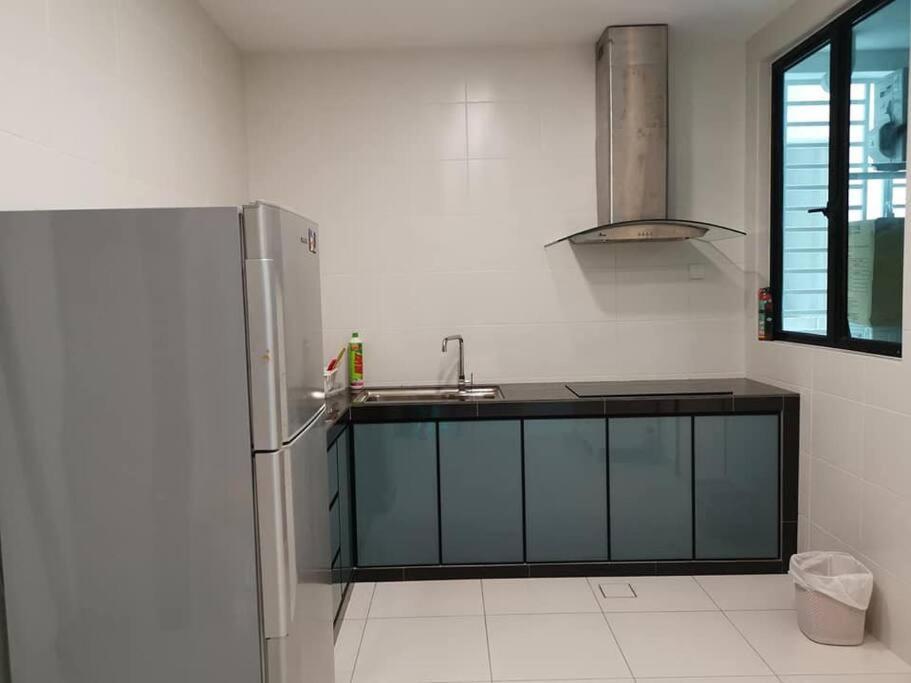 3room2carpark jb center kempas setia tropika