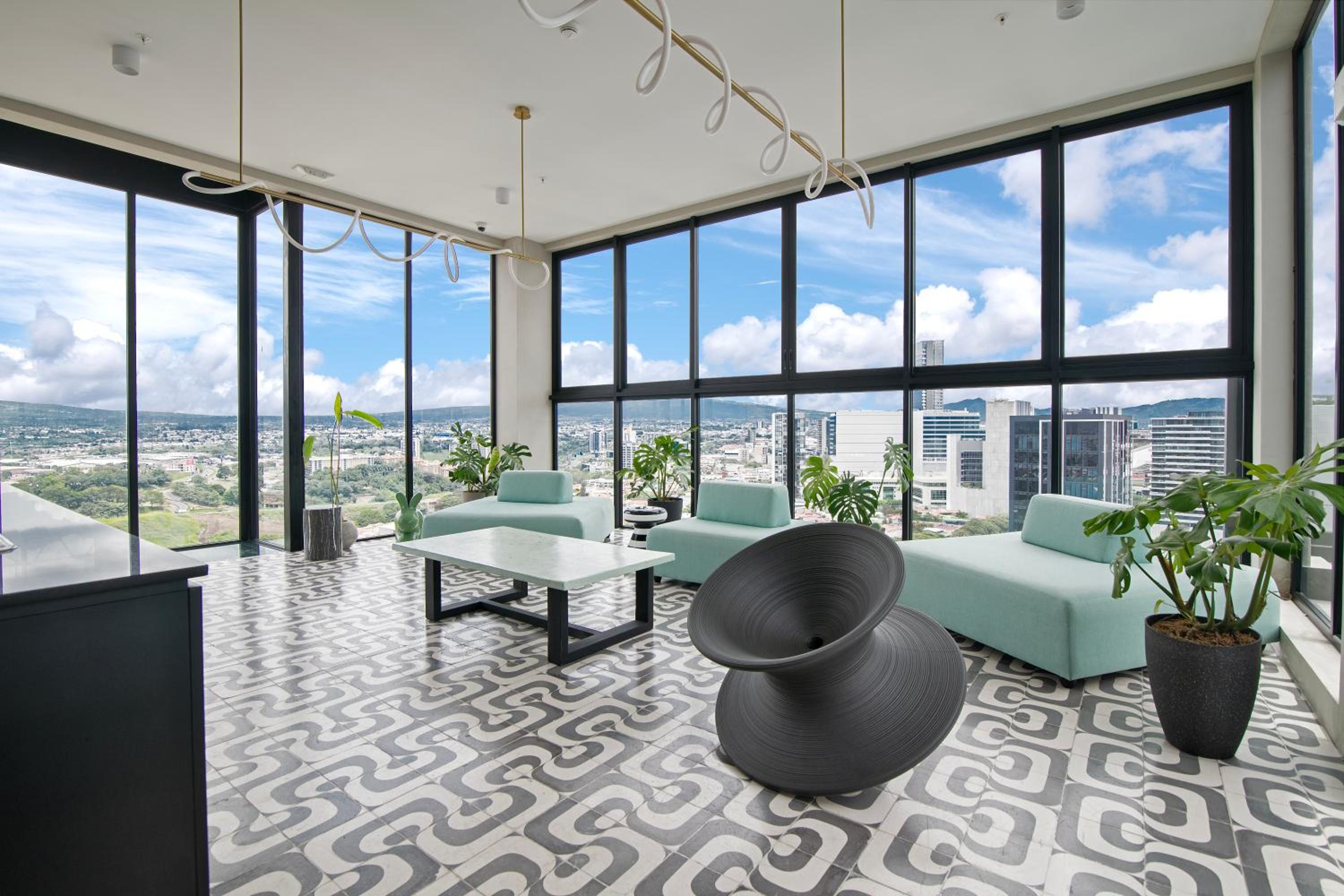 San José Chic Studio with Parking and Air Conditioning