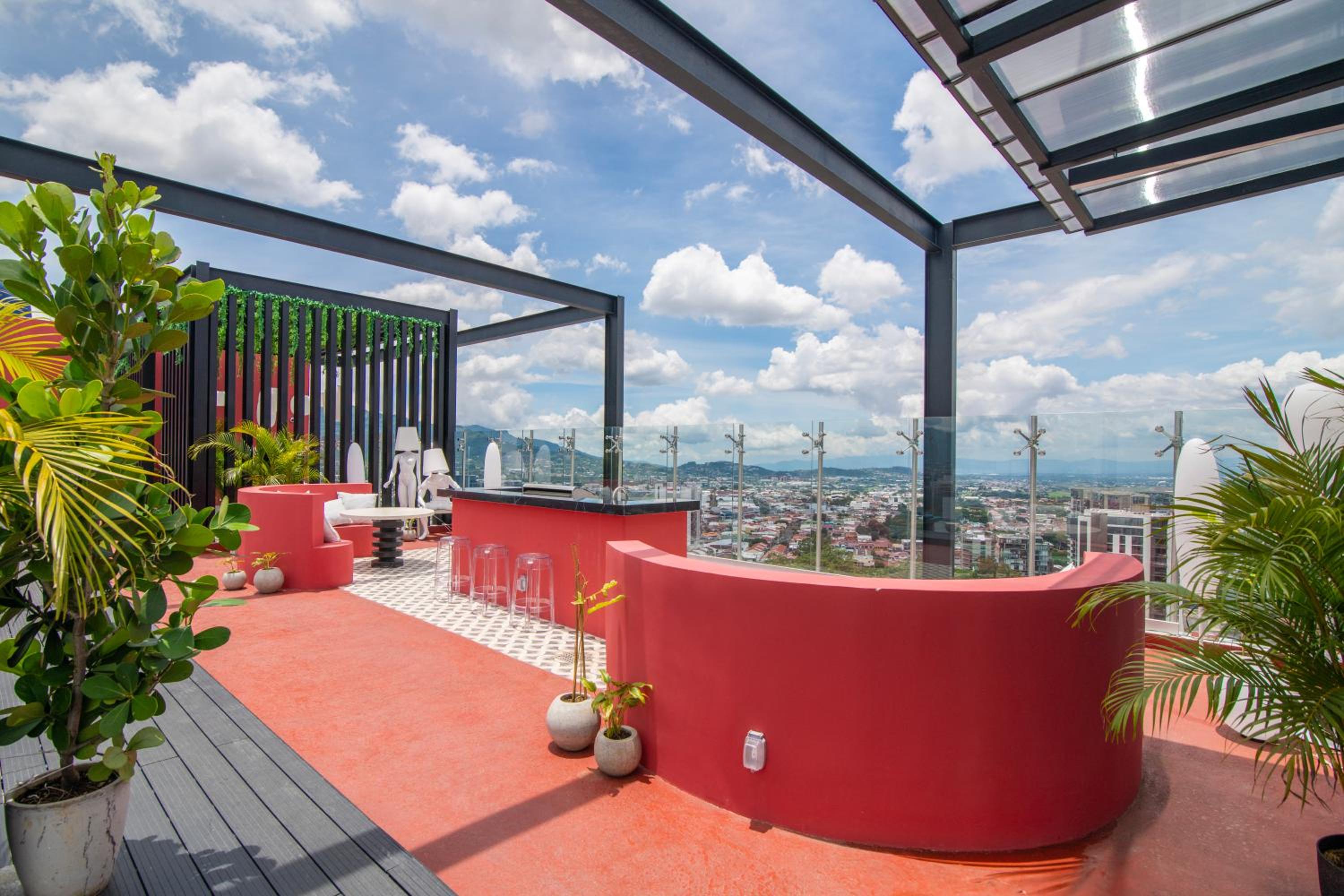 San José Chic Studio with Parking and Air Conditioning