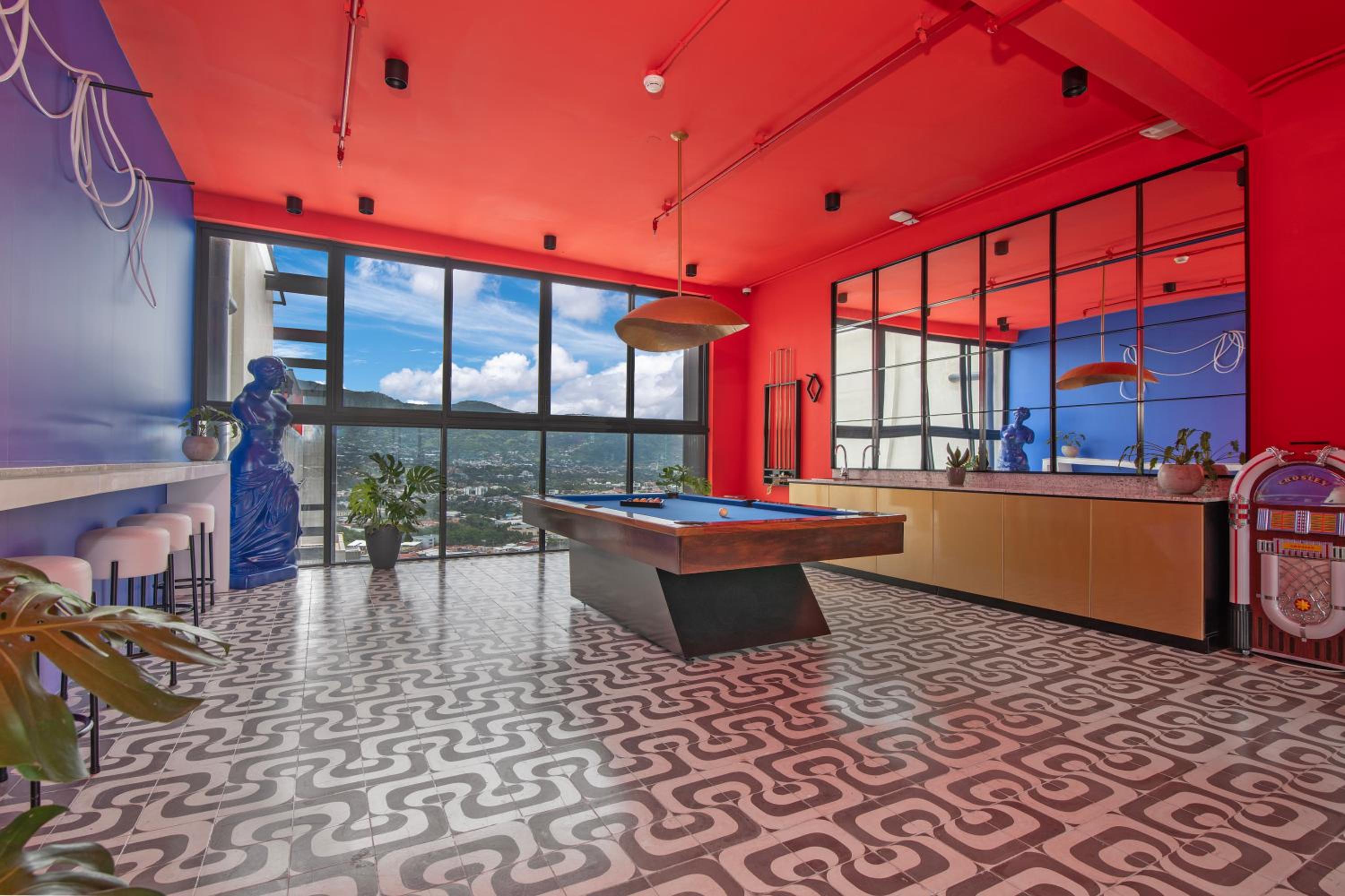 San José Chic Studio with Parking and Air Conditioning