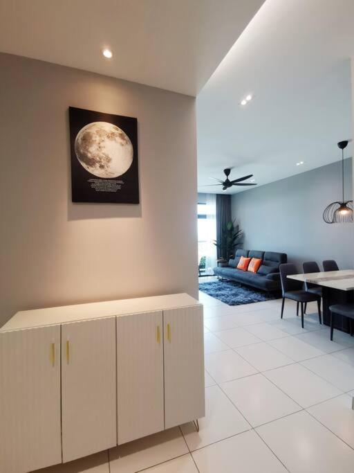 1402 setia tropika kempas 3room johorbahru center