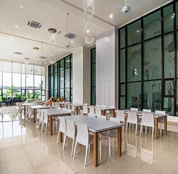1402 setia tropika kempas 3room johorbahru center