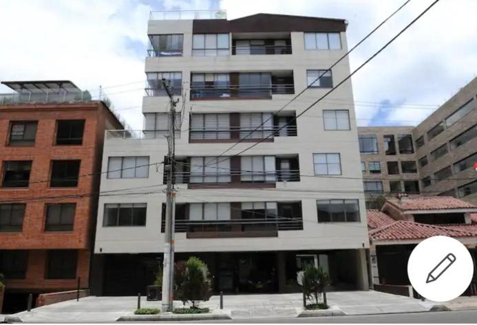 HERMOSO APARTAMENTO EN LA MEJOR Zona DE Bogotá 502