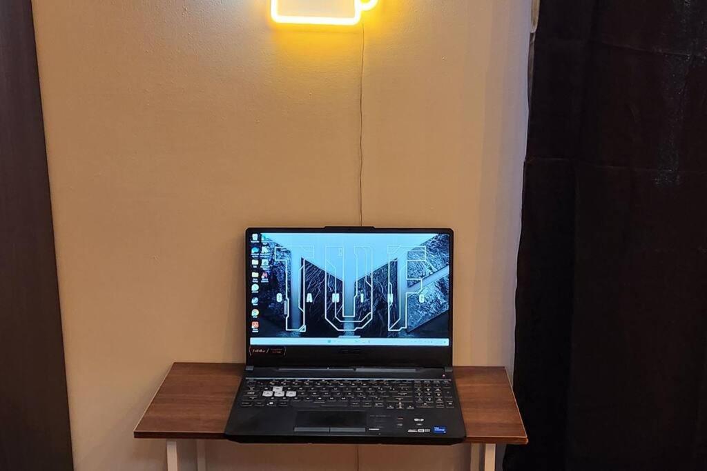 Chill Apartment in Makati view 2