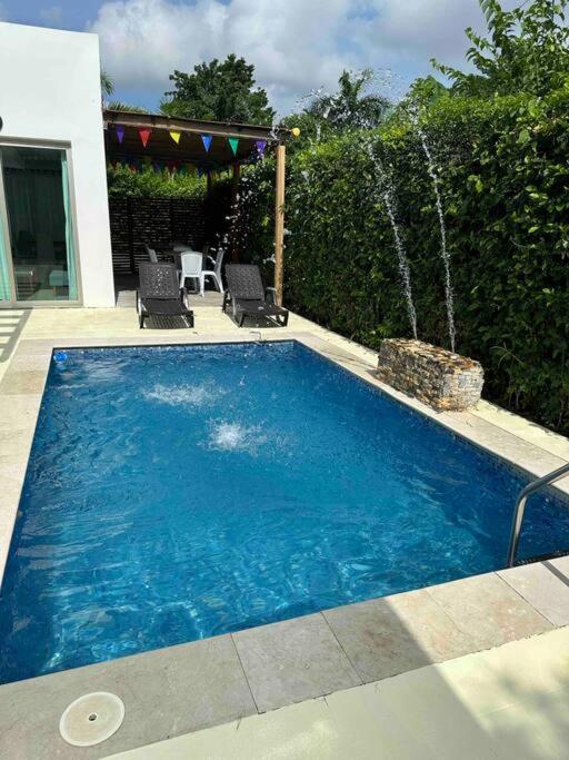 Hermosa Casa Campestre Con Piscina y Bar