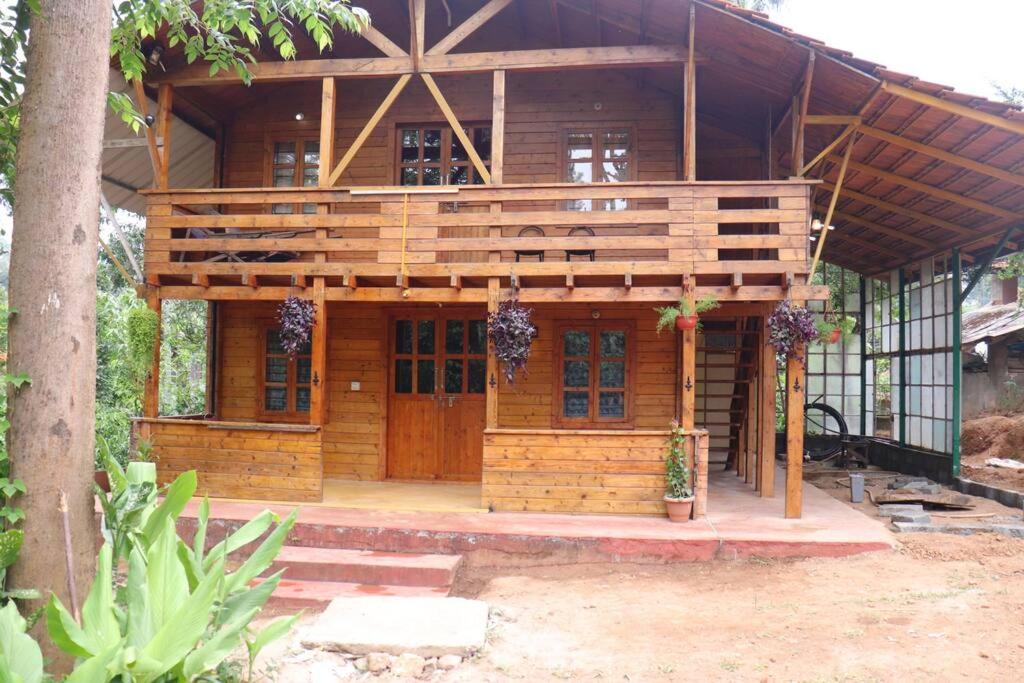 Coorg Northbreeze Wooden Stay
