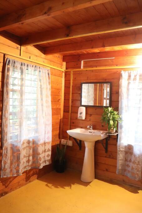 Coorg Northbreeze Wooden Stay