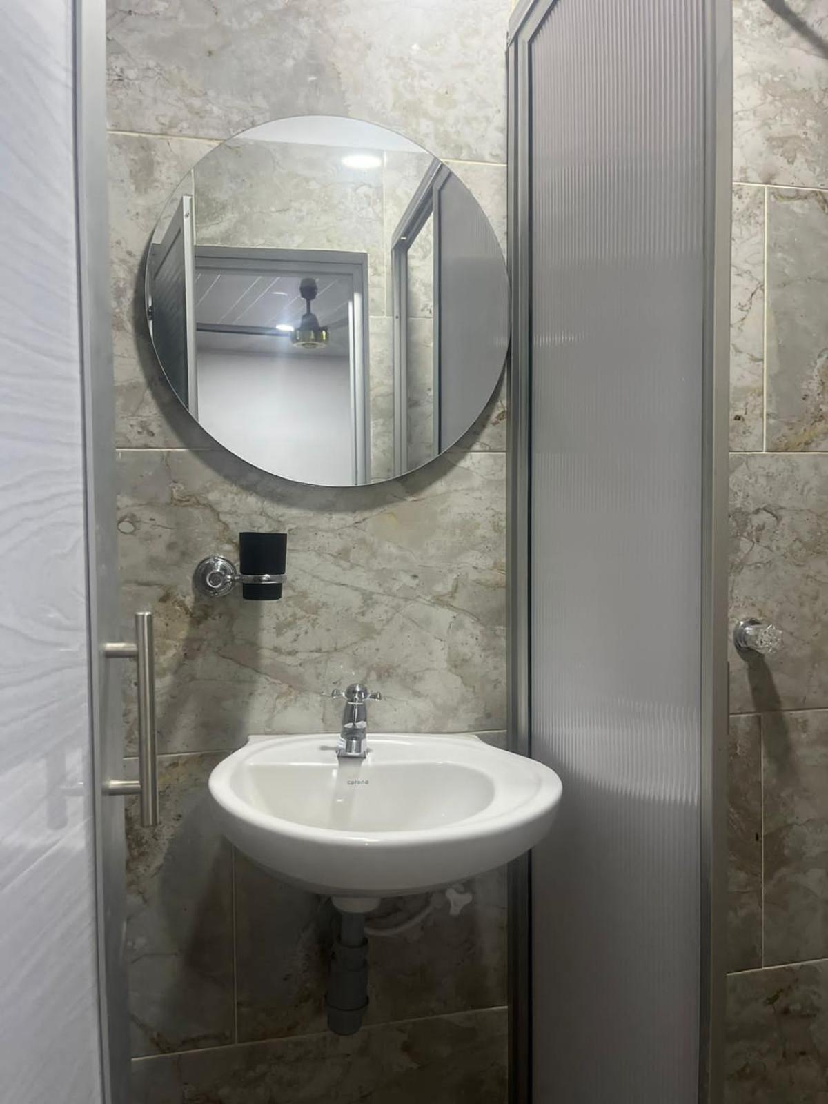 Apartamentos M & Y