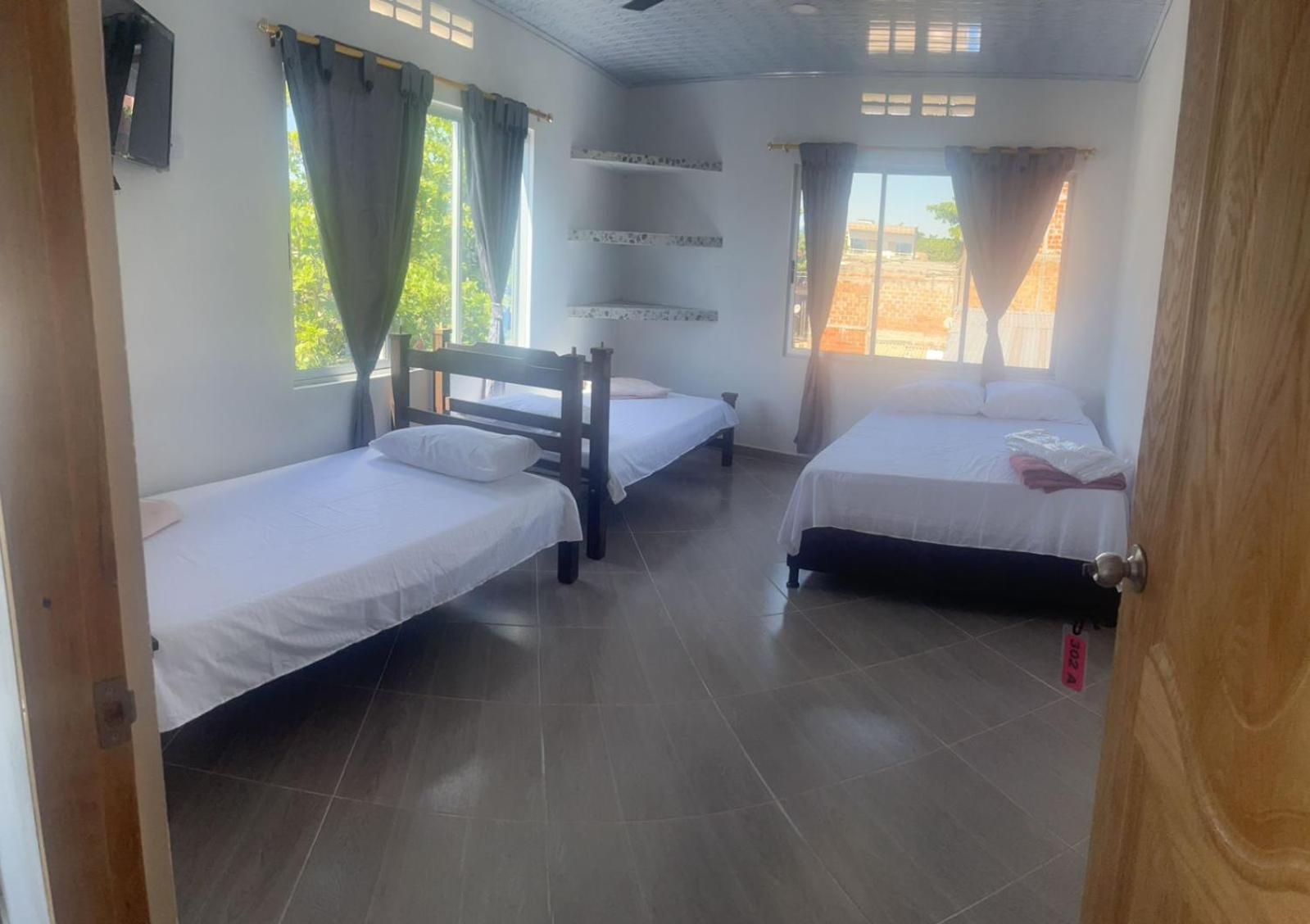 Apartamentos M & Y