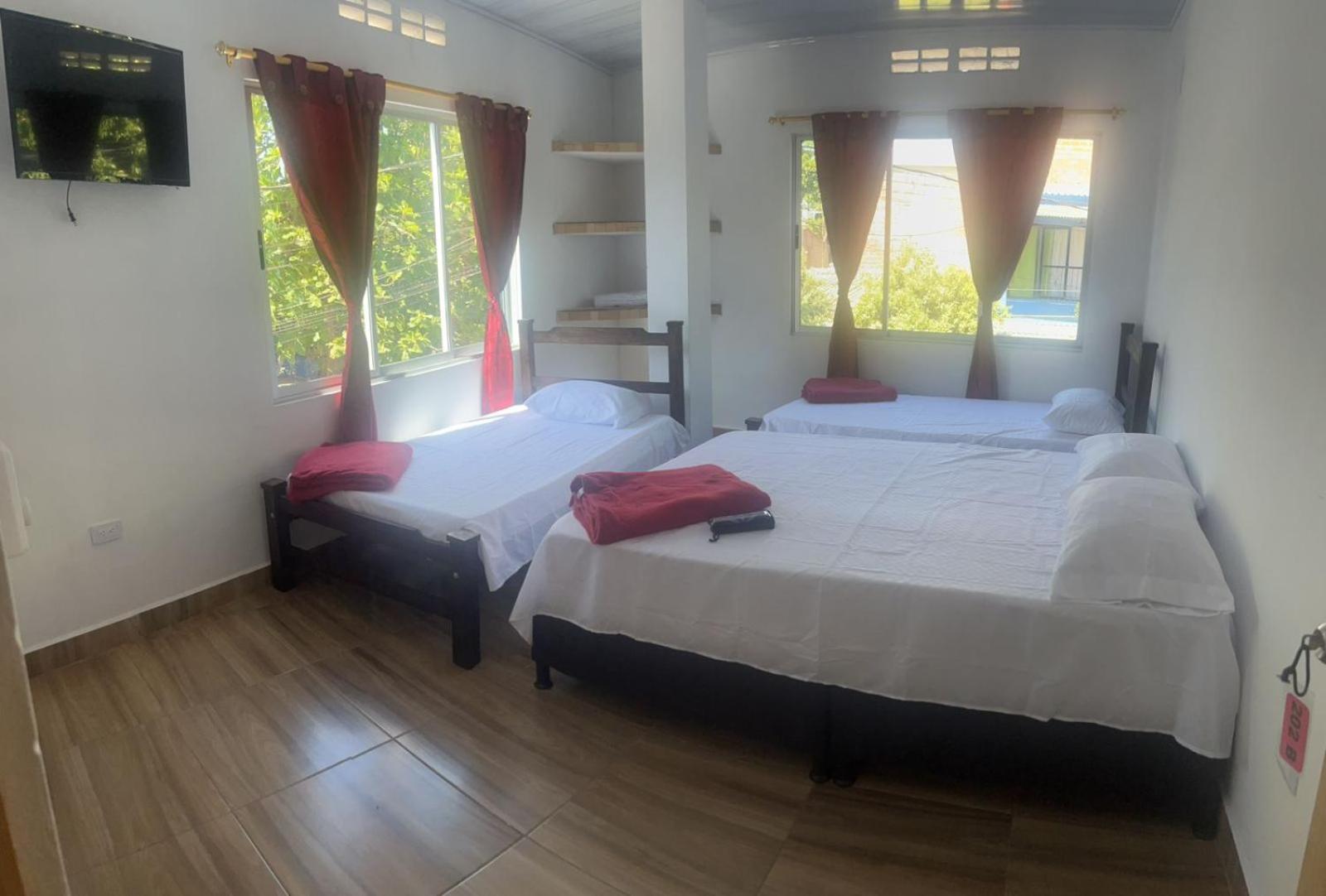 Apartamentos M & Y