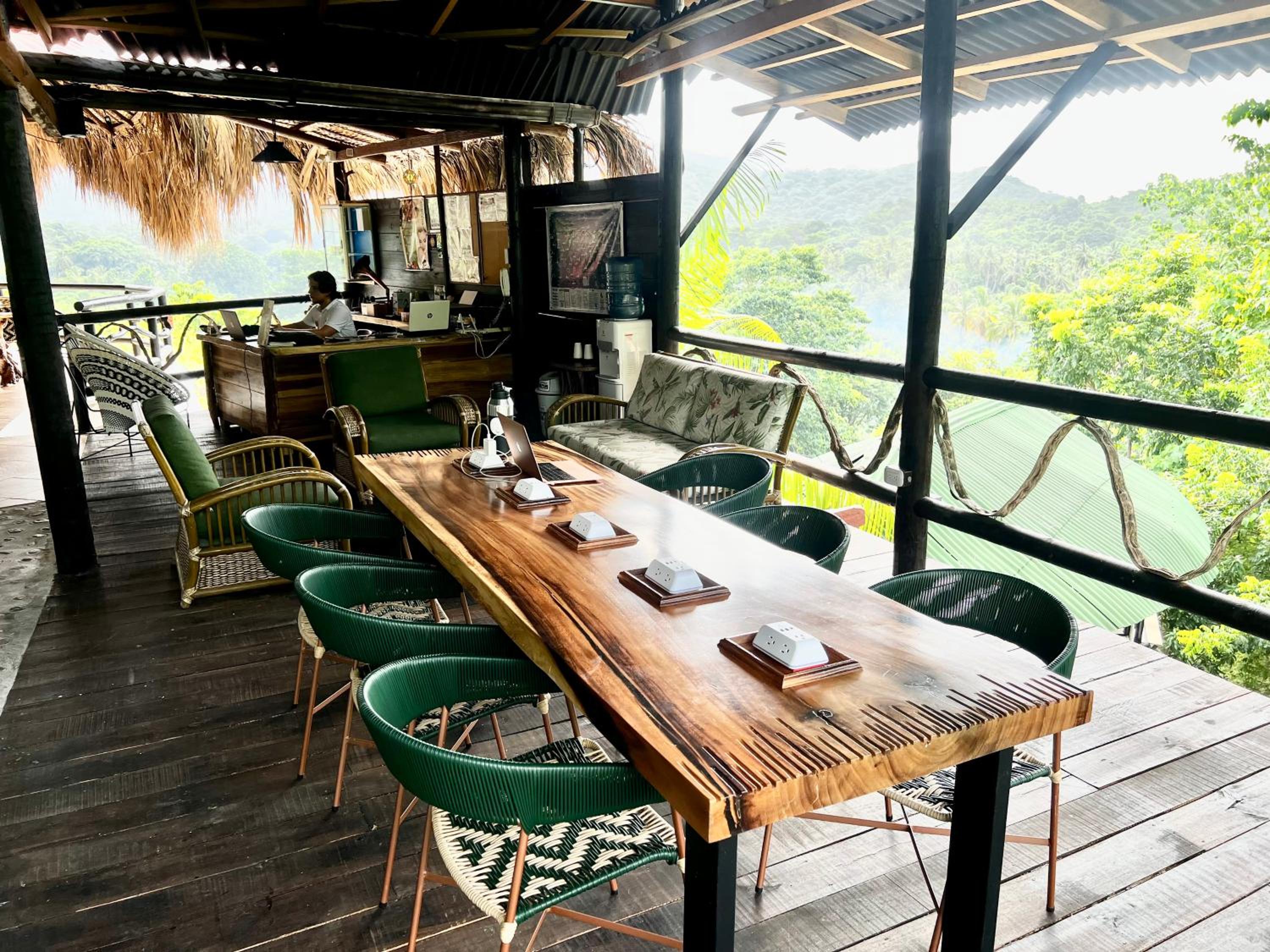 Quetzal Dorado Eco-Lodge by Mareygua