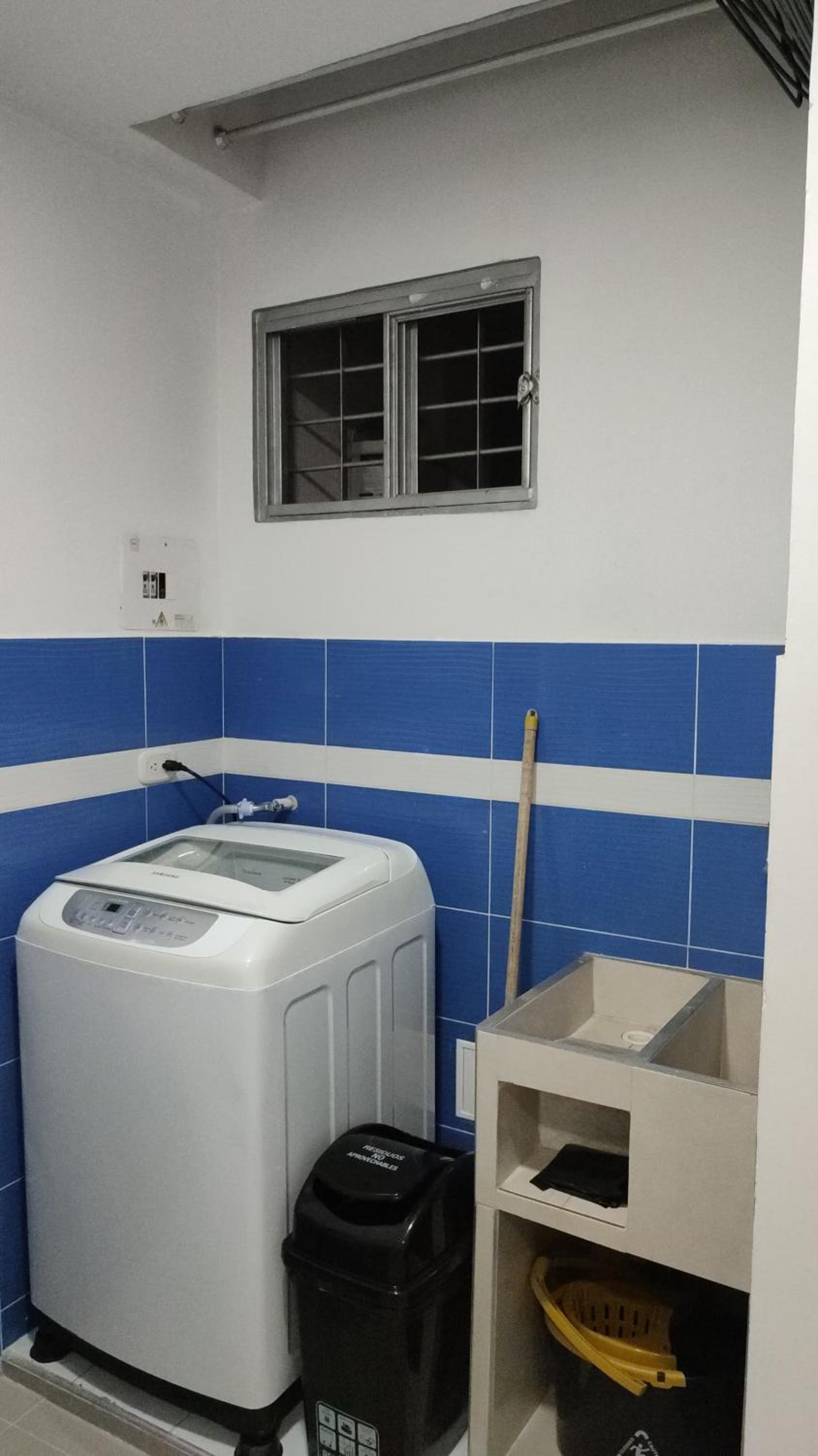 202-Cómodo y moderno apartamento de 2 habitaciones en la mejor zona céntrica de Ibagué