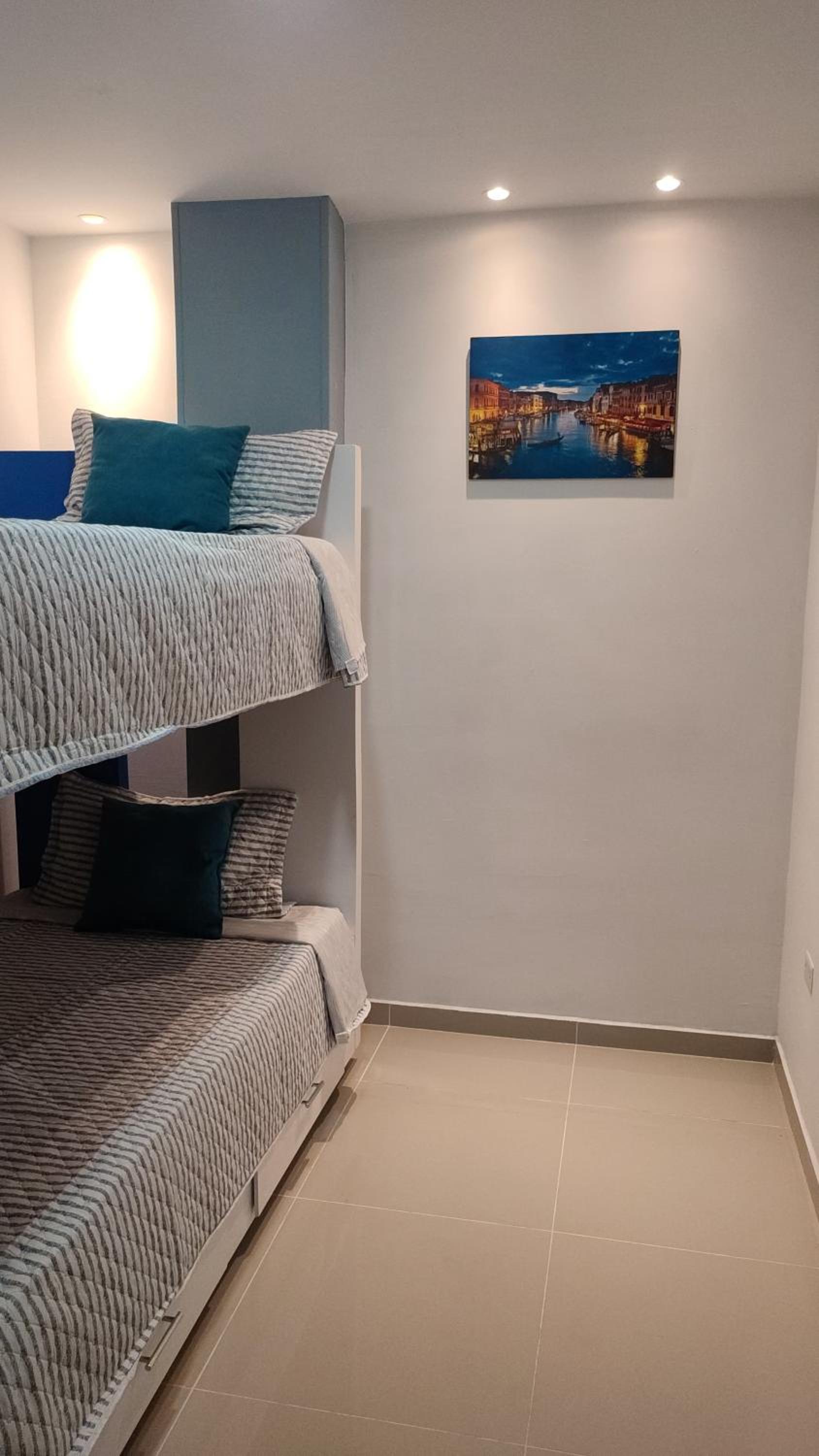 202-Cómodo y moderno apartamento de 2 habitaciones en la mejor zona céntrica de Ibagué