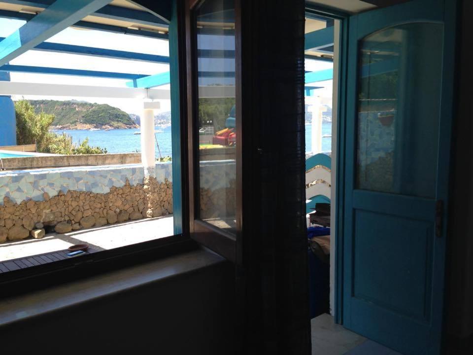 Azzurromare Residence en Procida — balance & terrace