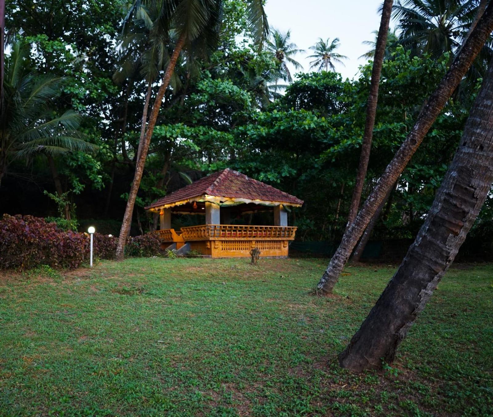 Club 7 Beach Resort view 2